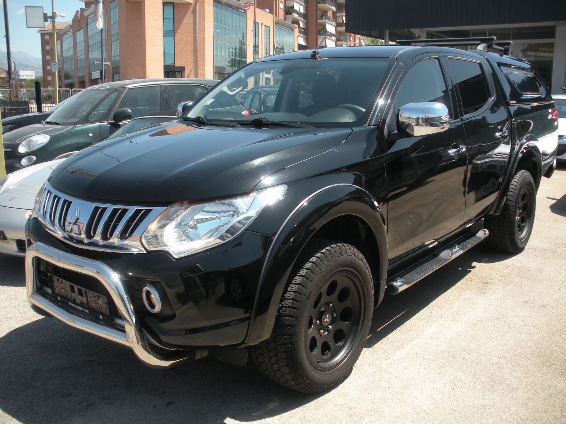 Mitsubishi L200