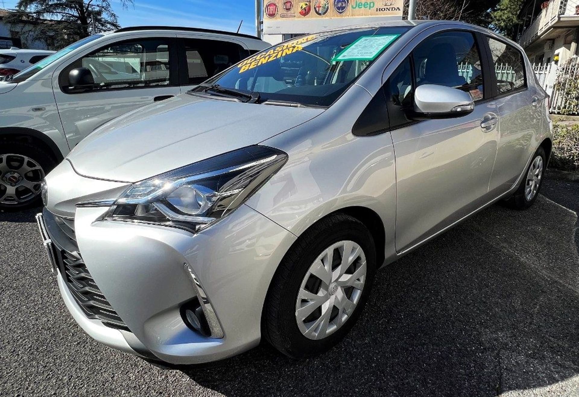 Toyota 1.0 - Anteriore sinistro