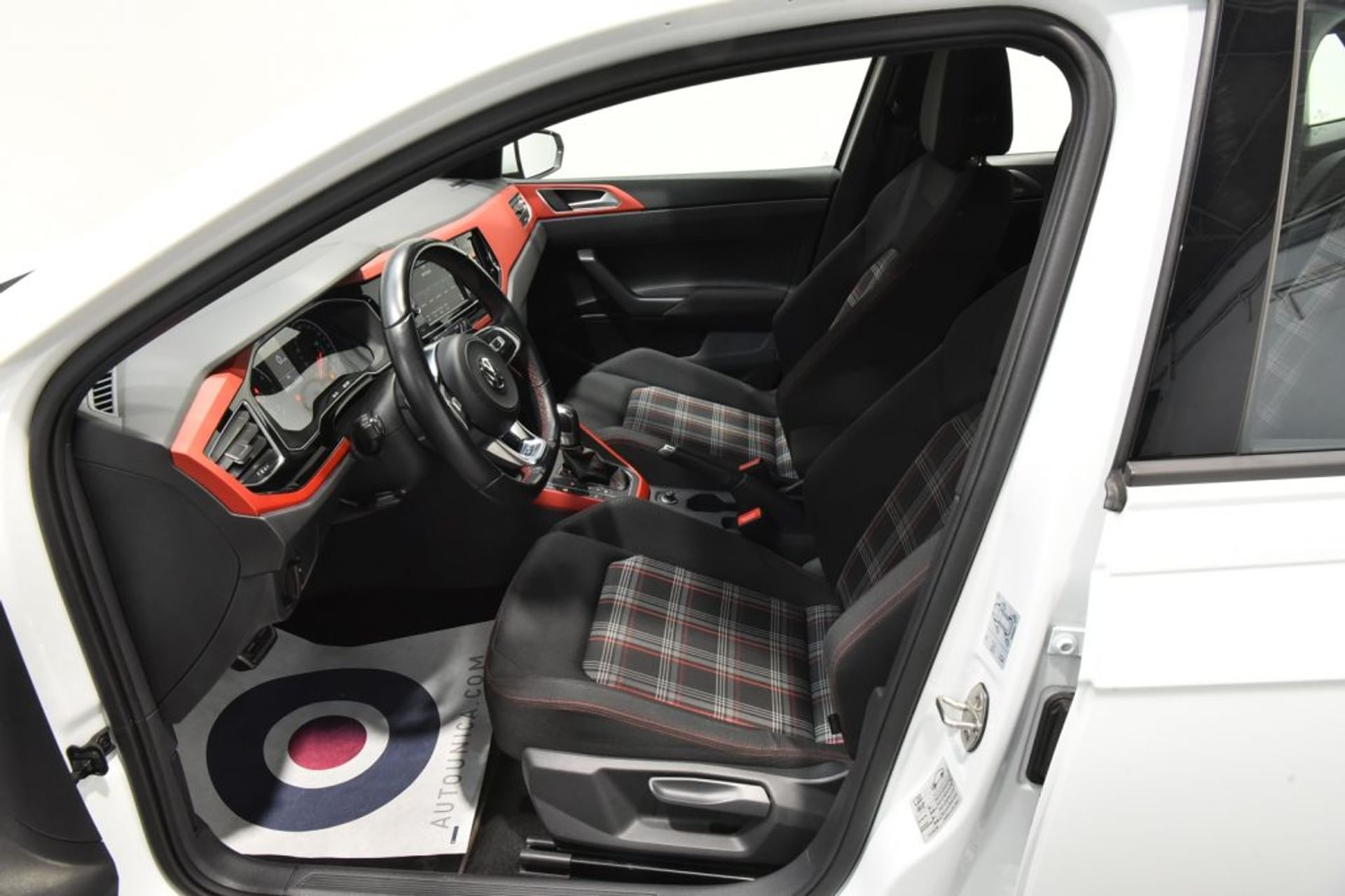 Volkswagen 2.0 TSI - Sedili