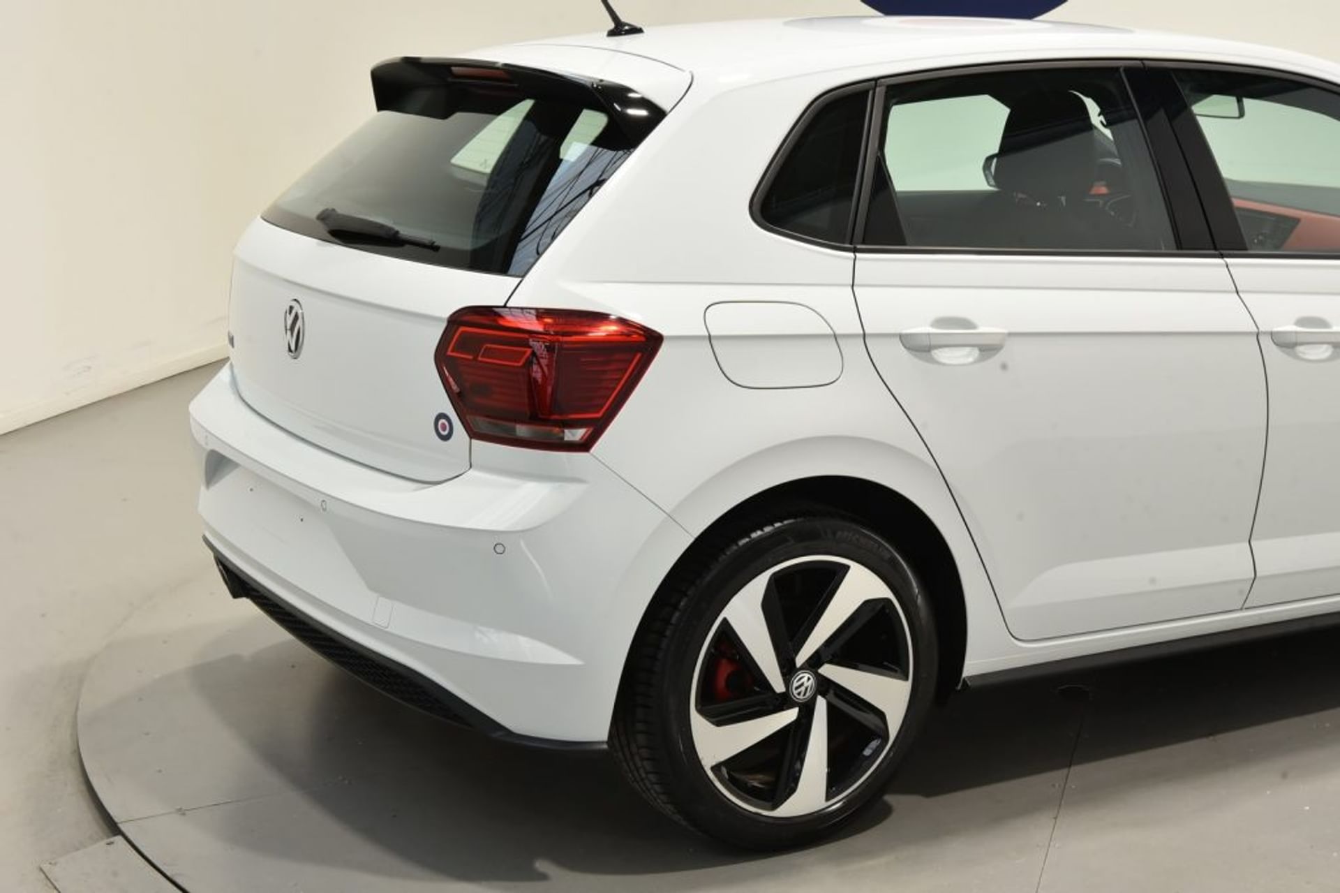 Volkswagen 2.0 TSI - Posteriore destro