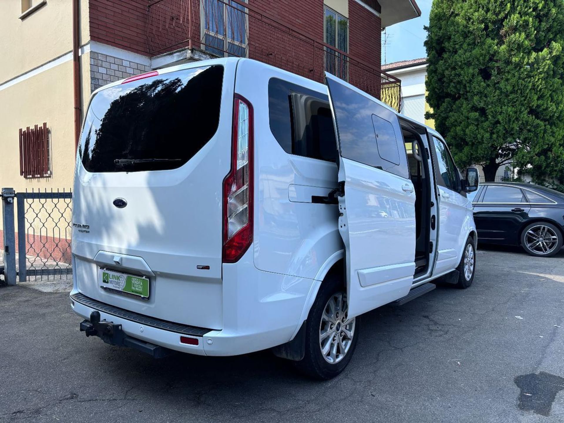 Ford Tourneo Custom