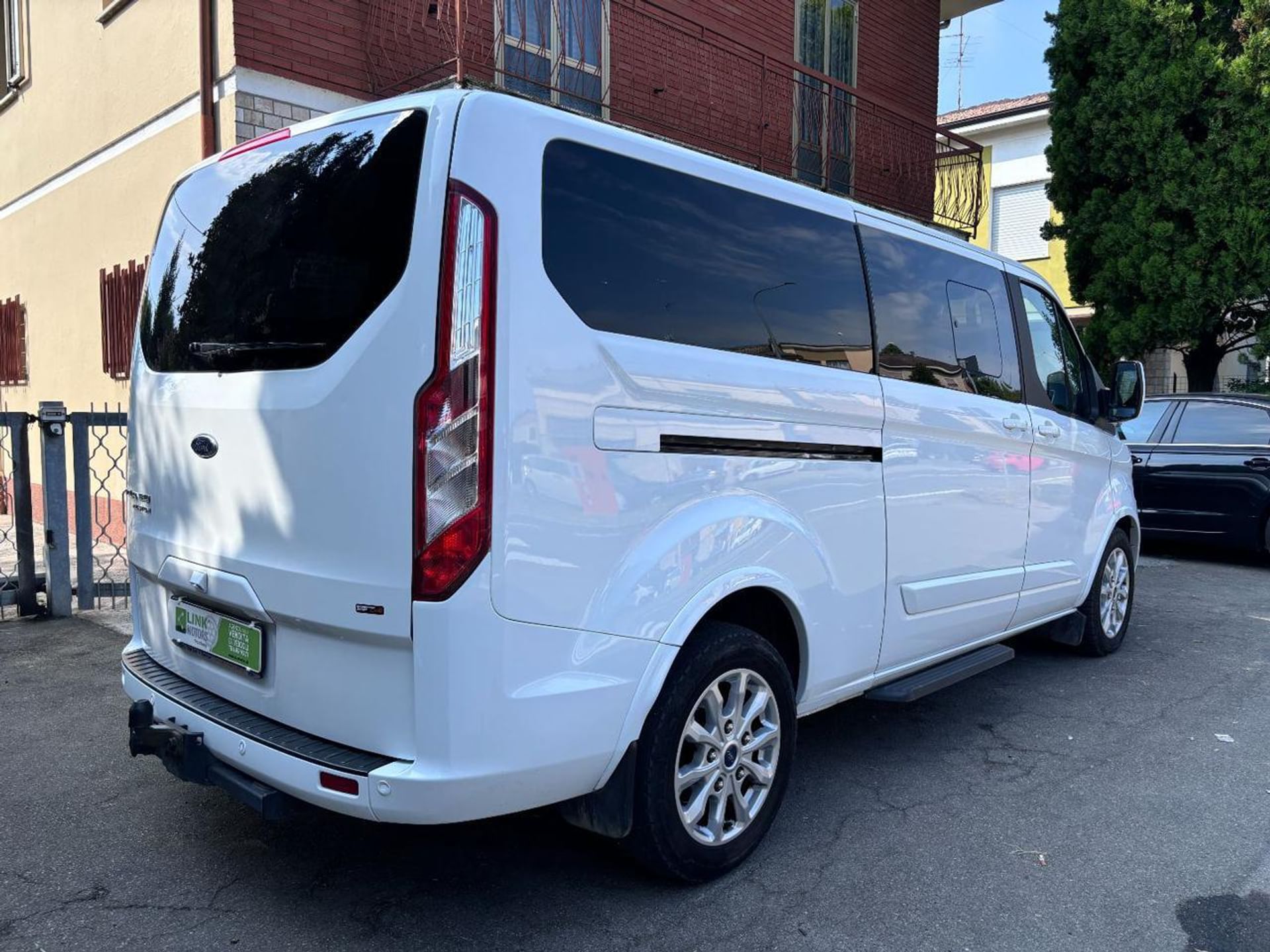 Ford Tourneo Custom