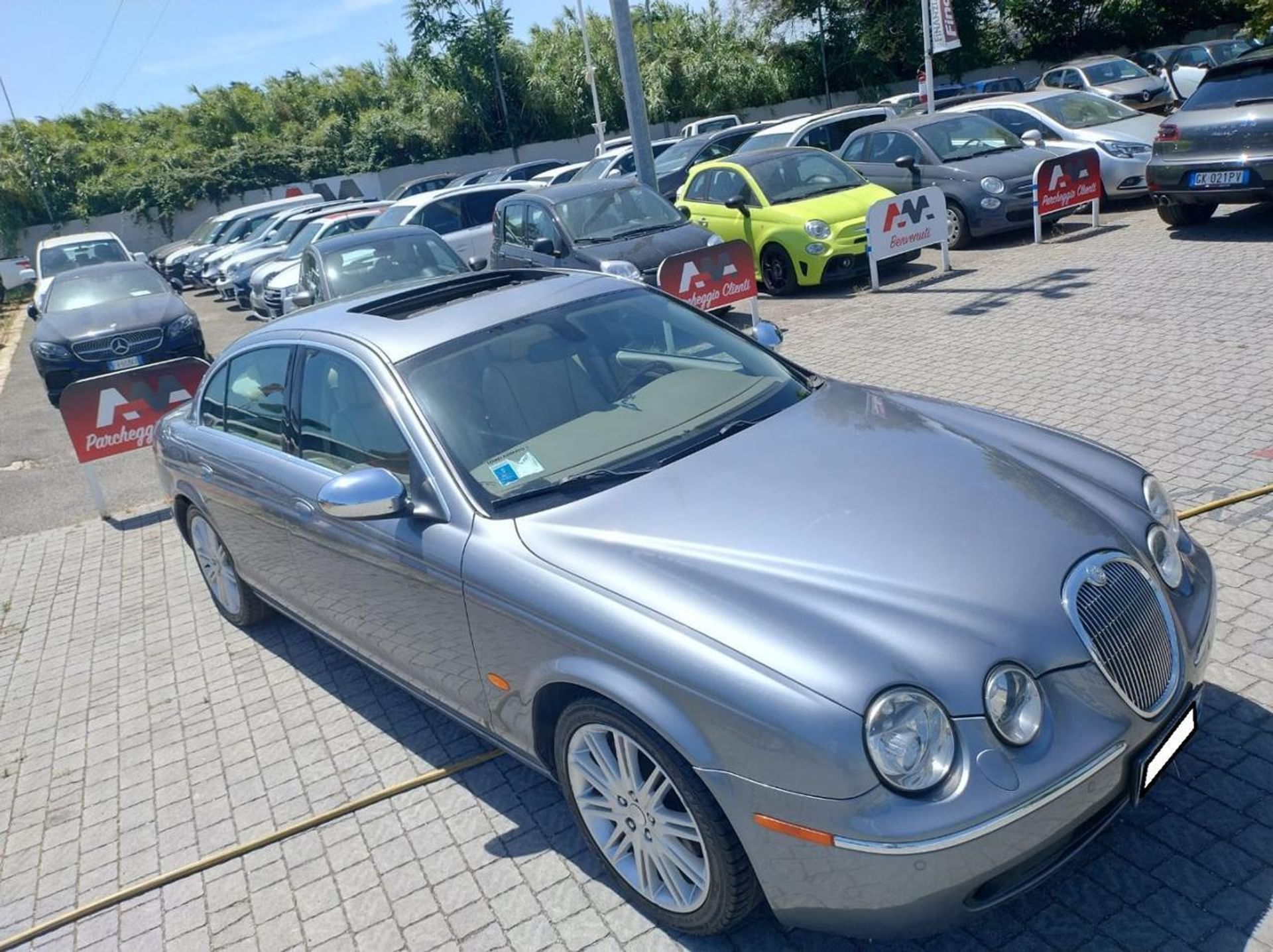Jaguar S-Type
