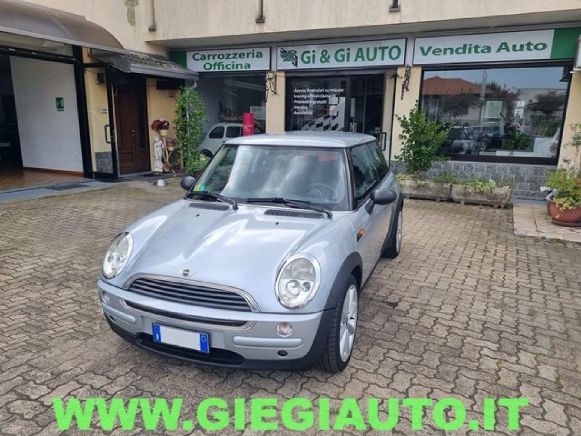 MINI One