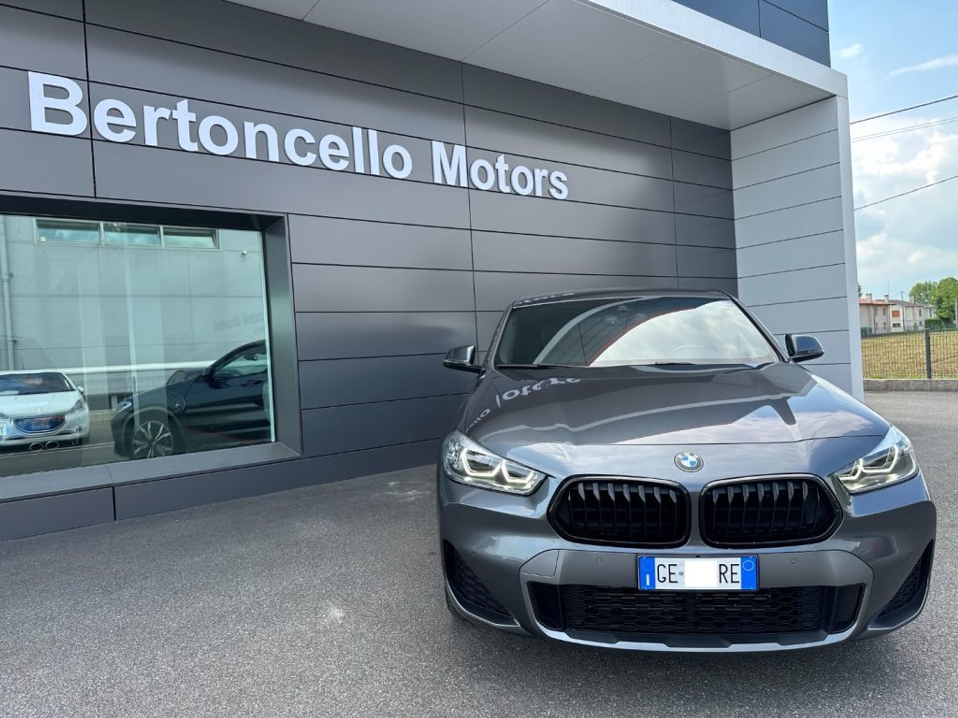 BMW X2