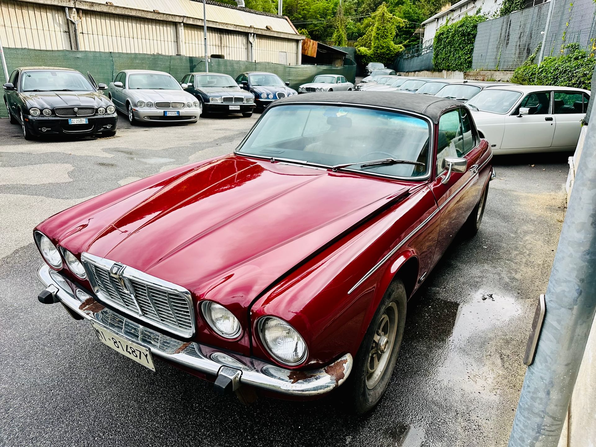 Jaguar XJ
