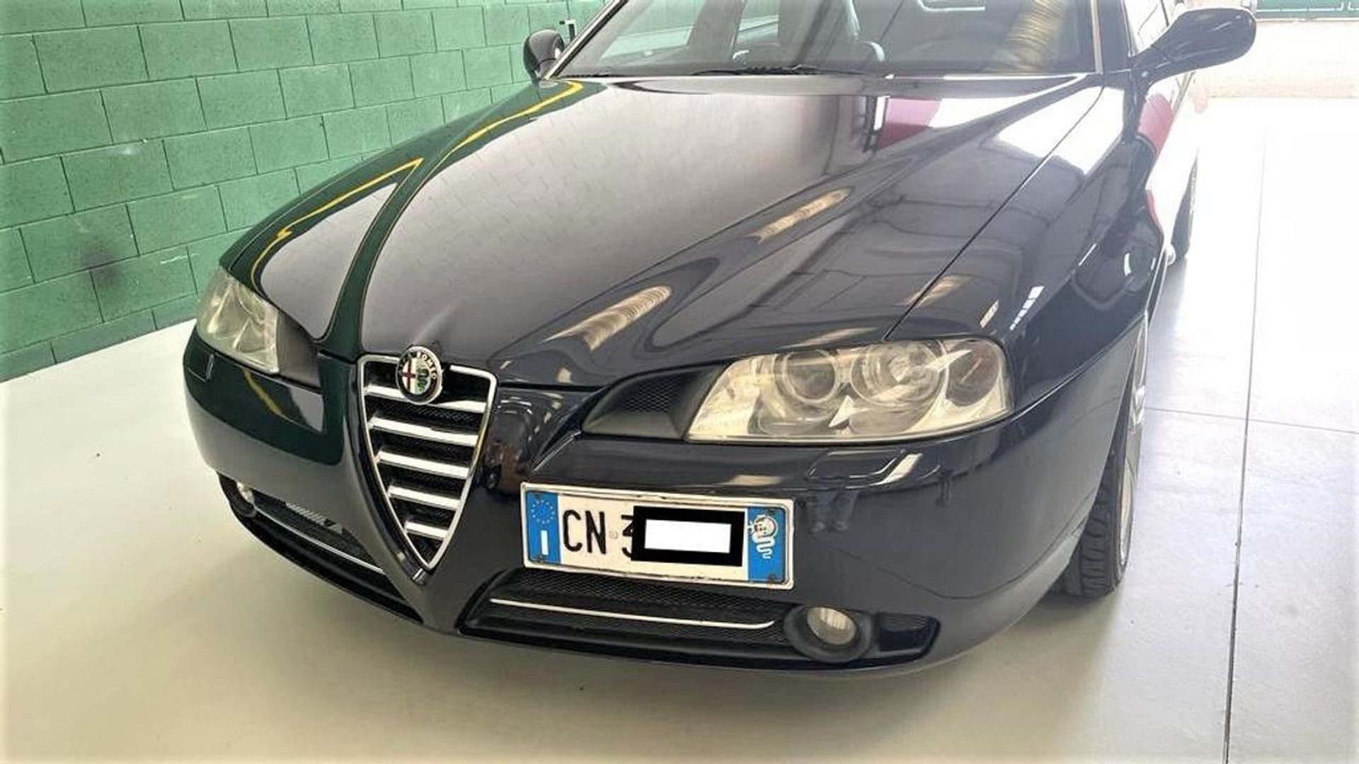 Alfa Romeo 166