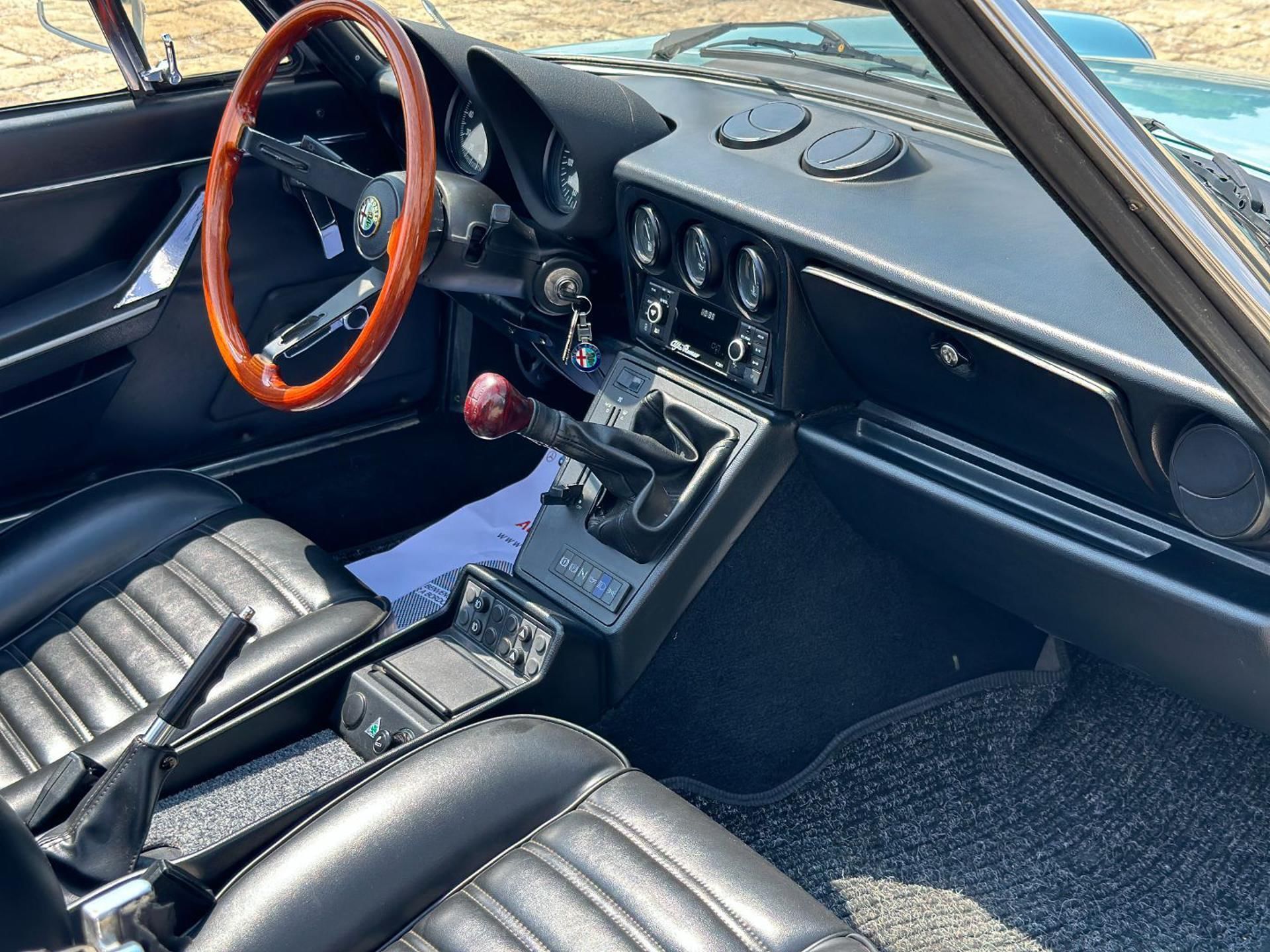 Alfa Romeo Spider