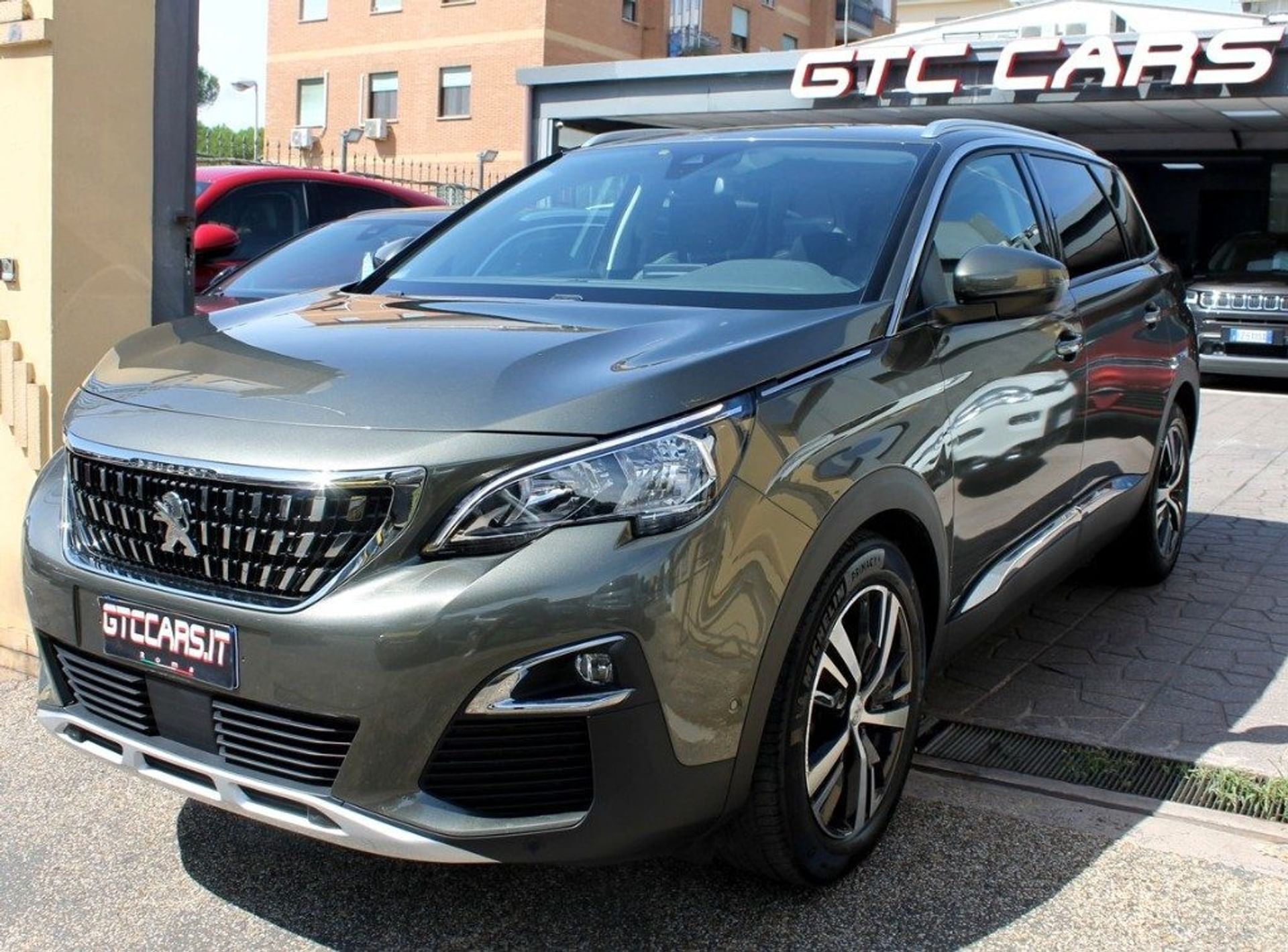 Peugeot 5008