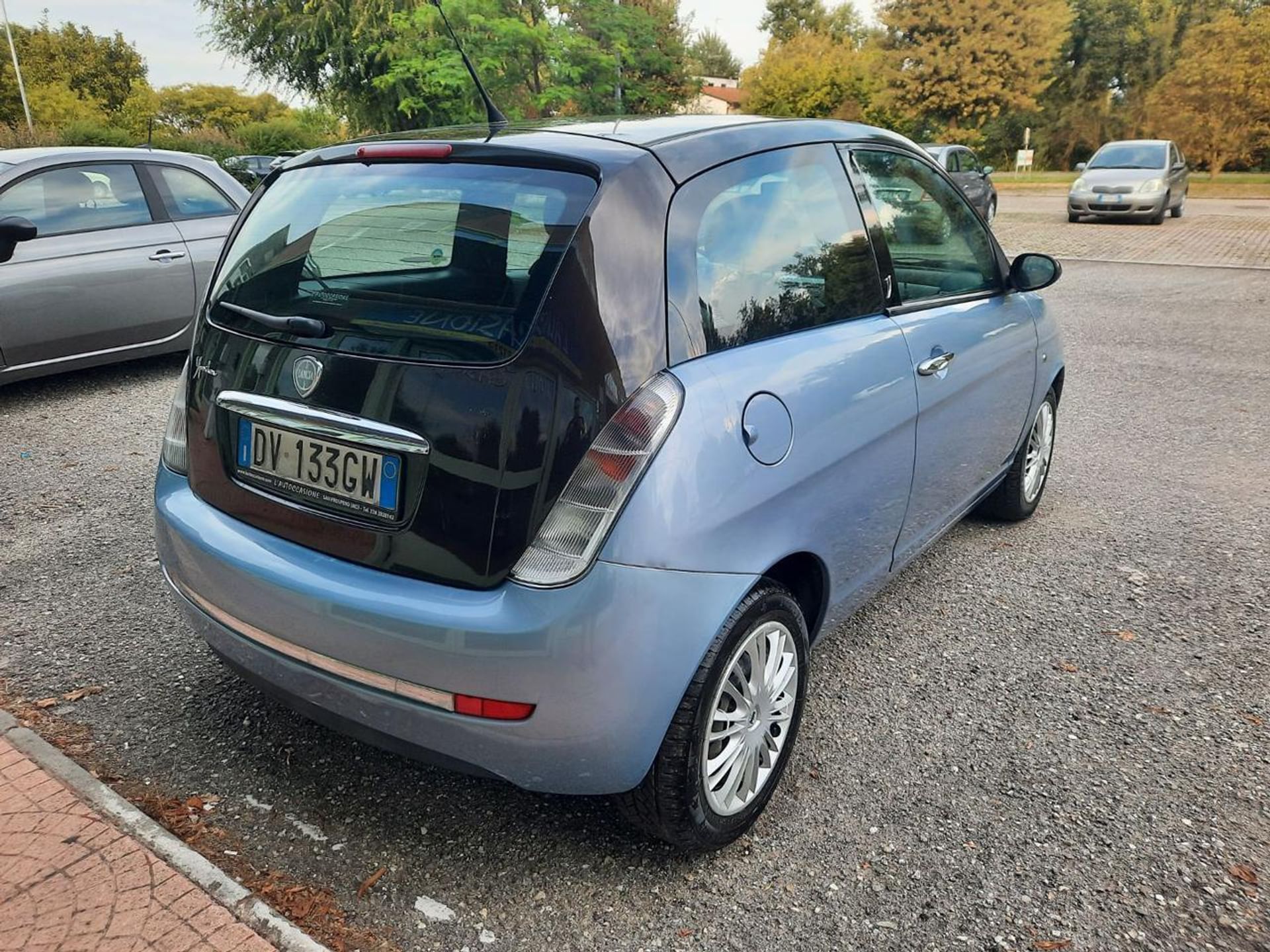 Lancia Ypsilon