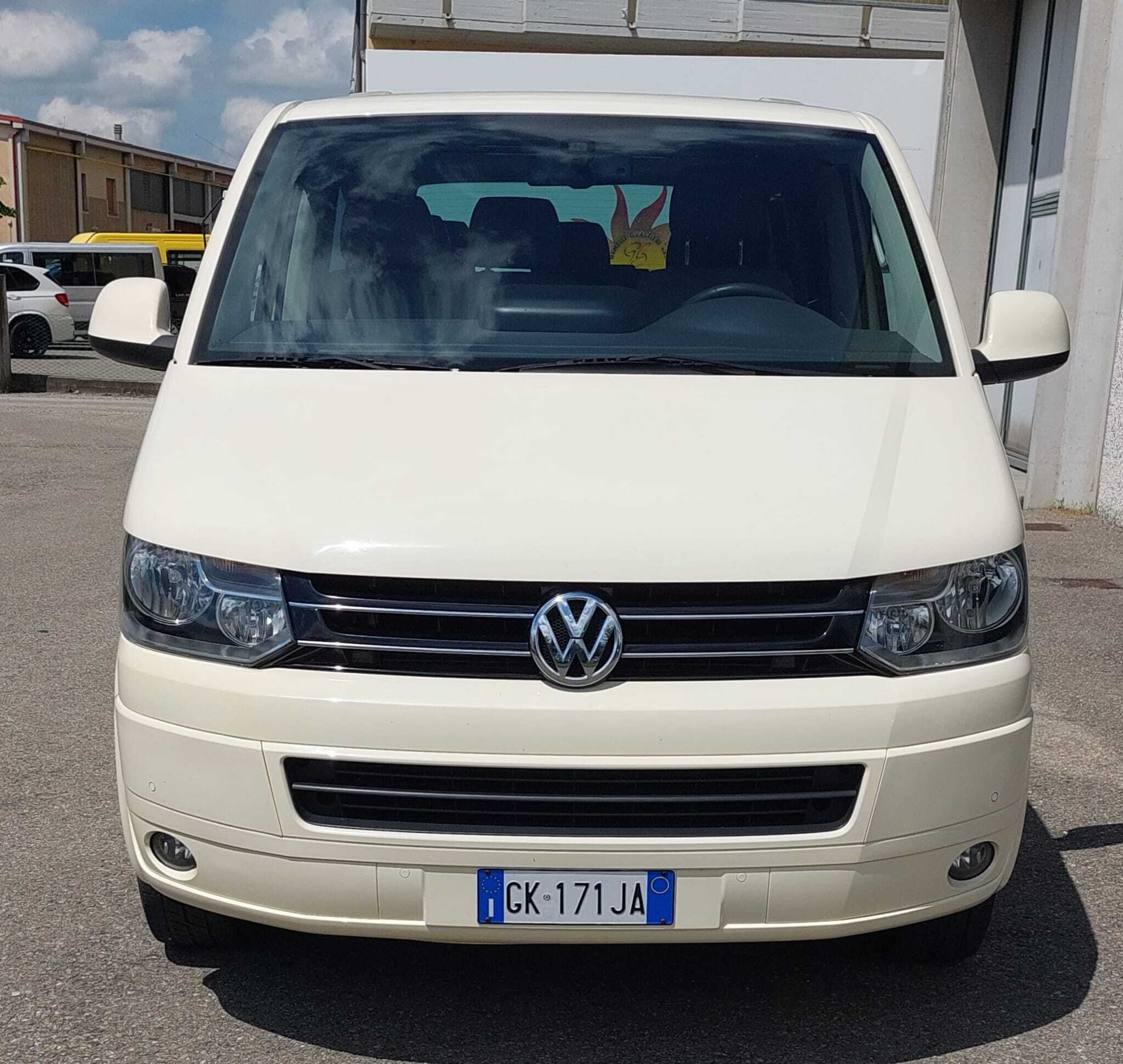 Volkswagen Caravelle