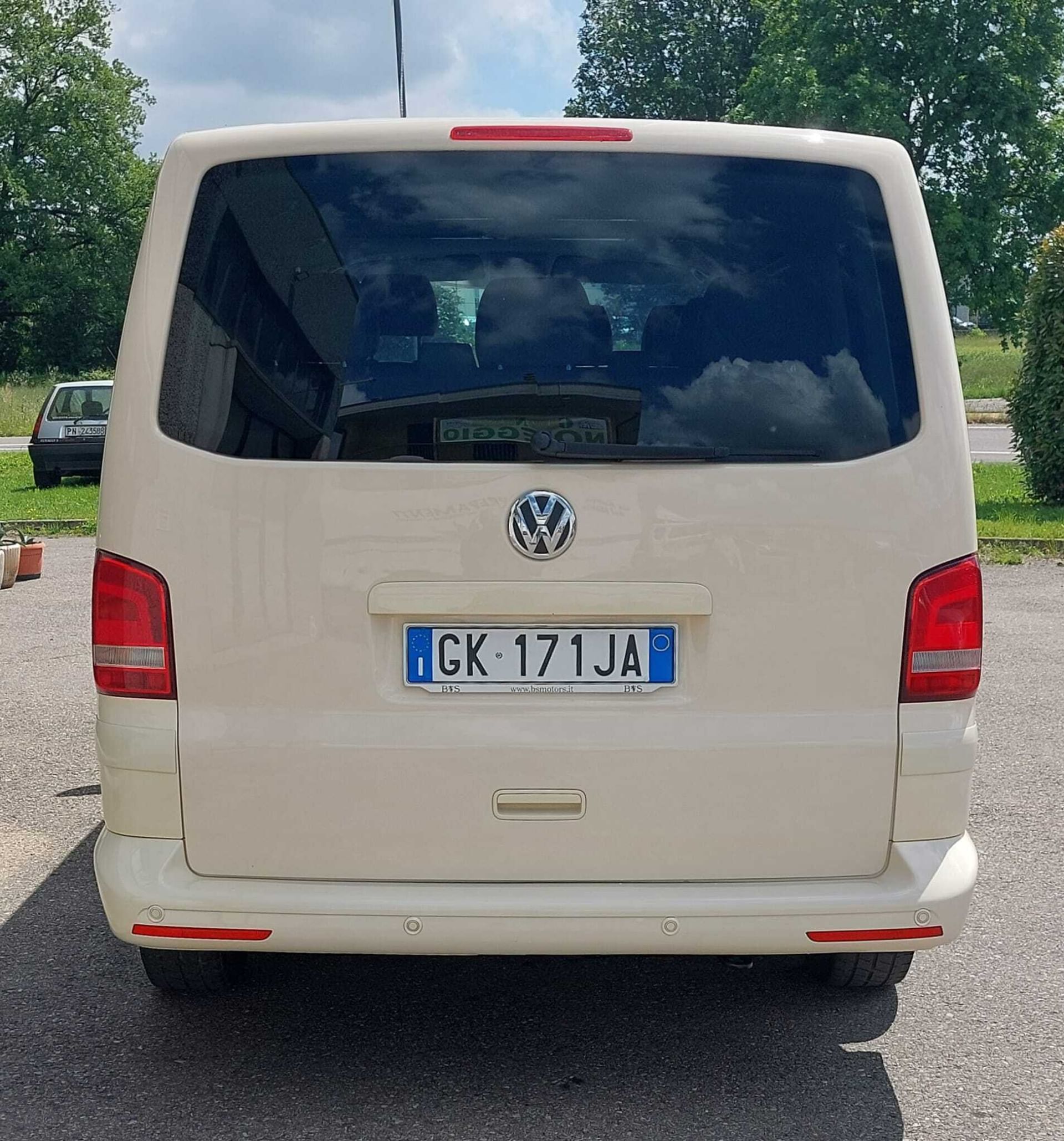 Volkswagen Caravelle