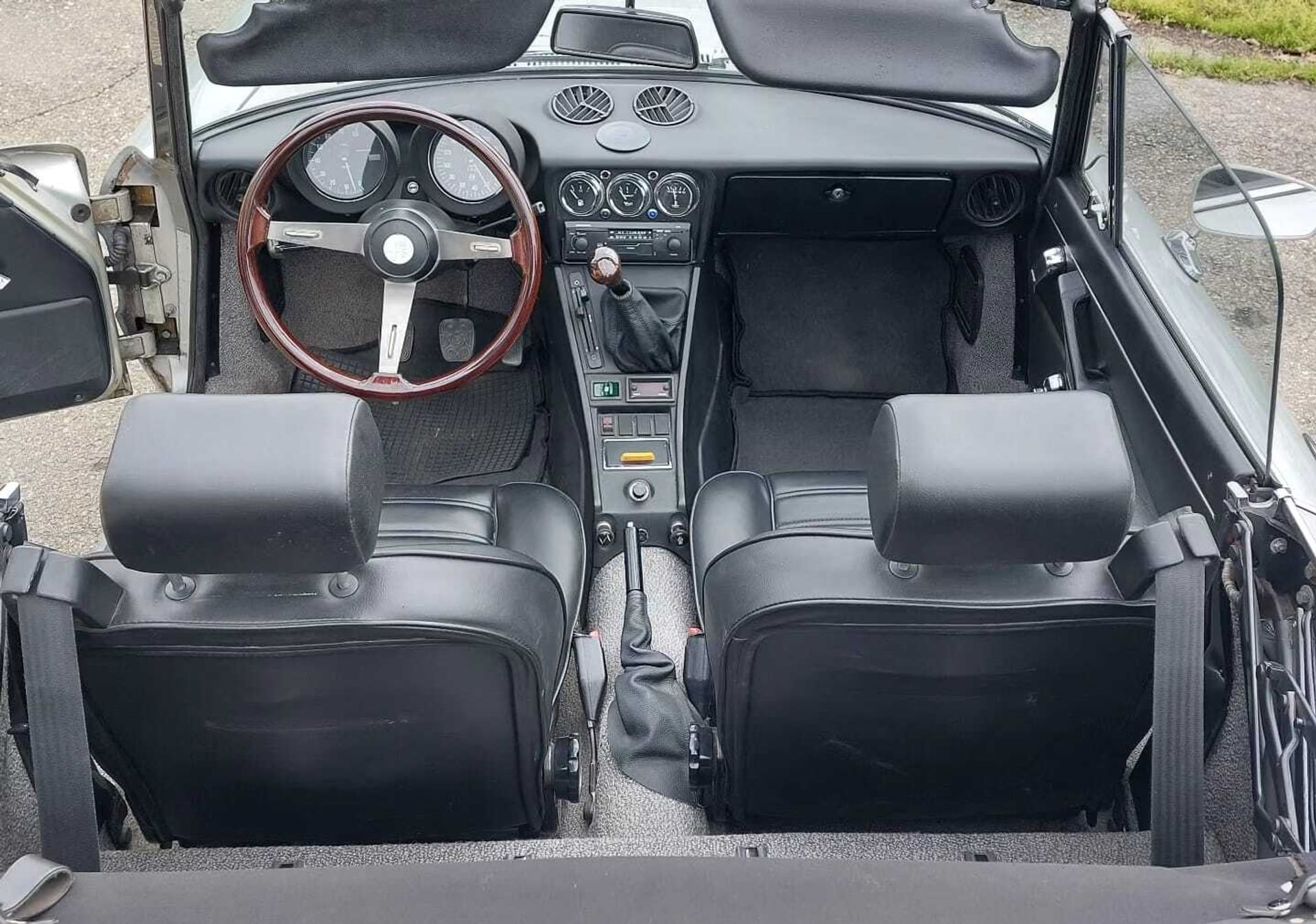 Alfa Romeo Spider