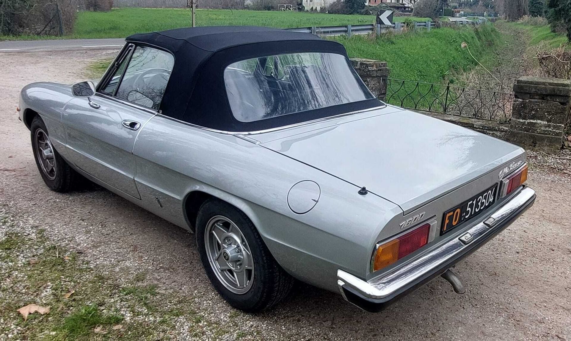 Alfa Romeo Spider