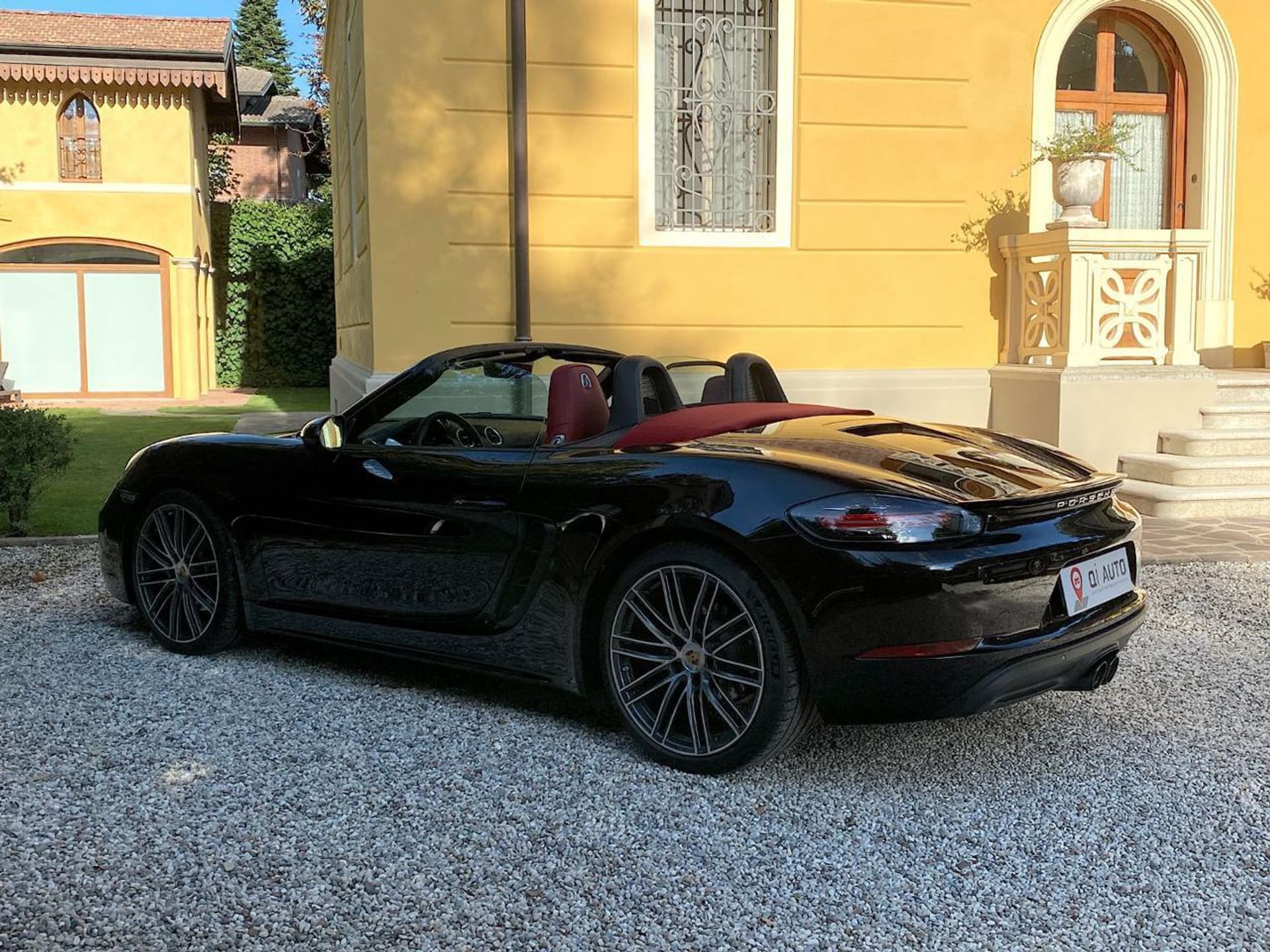 Porsche 718