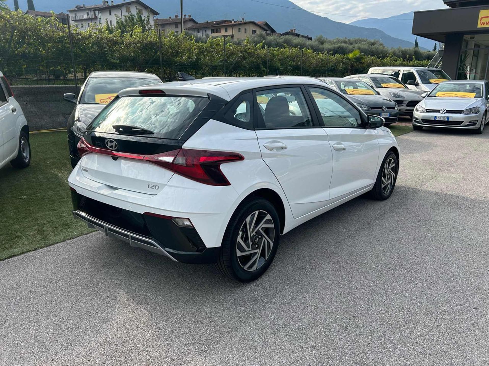 Hyundai i20