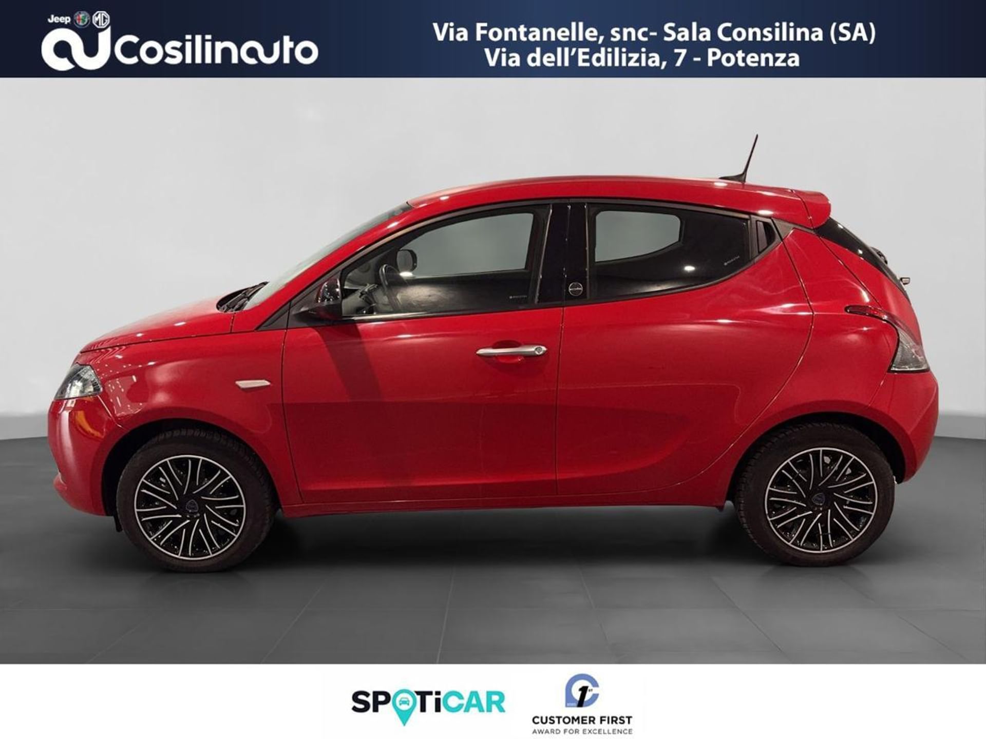 Lancia Ypsilon