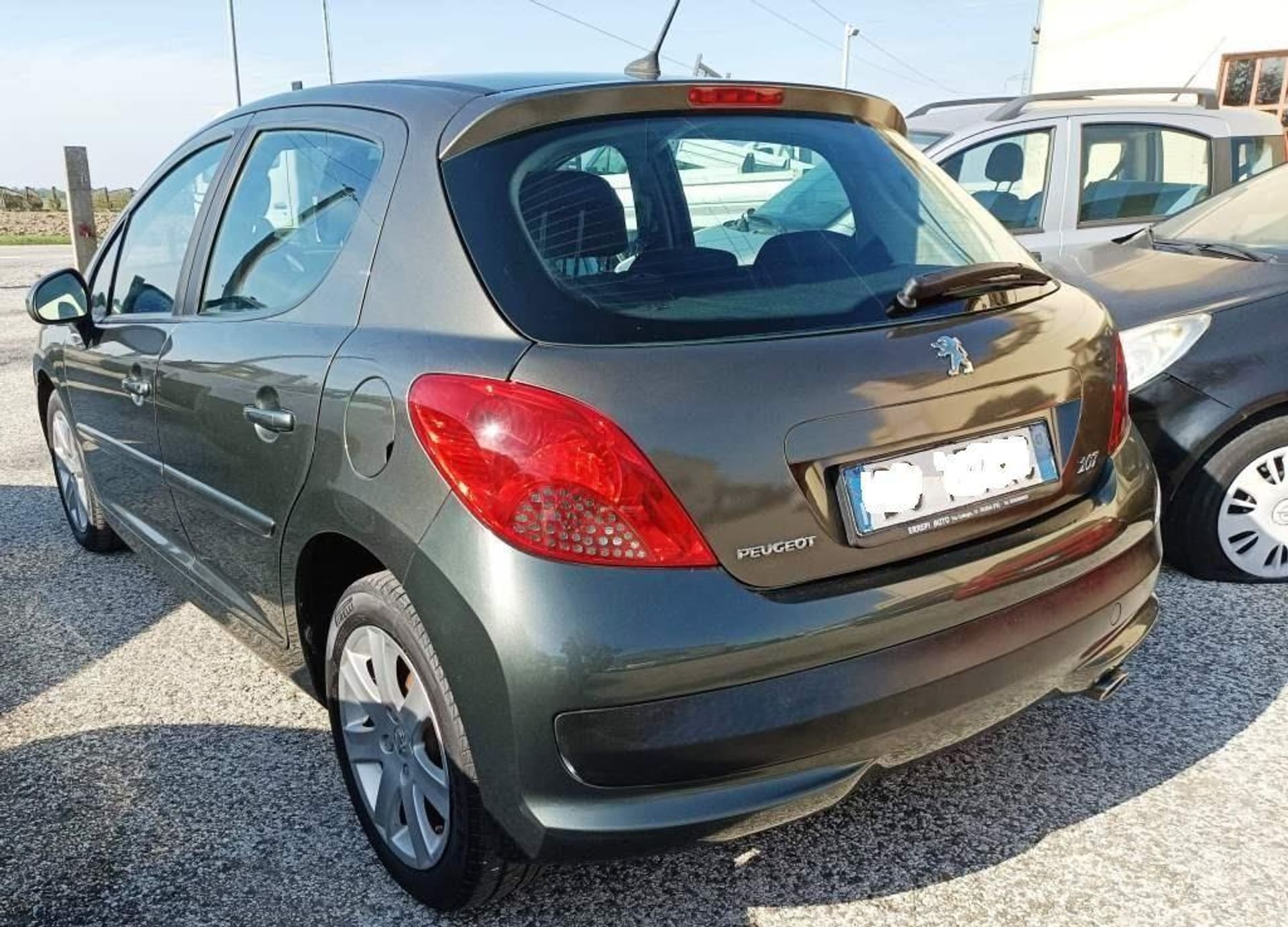 Peugeot 207