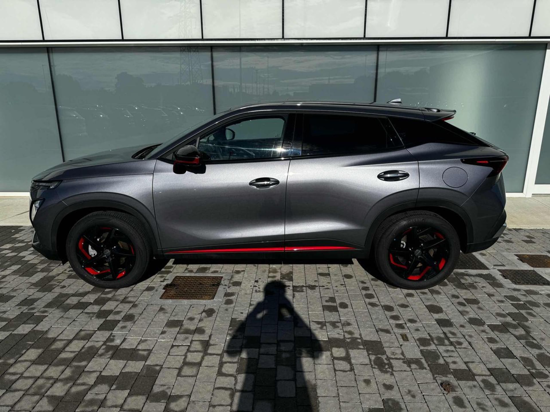 Omoda 5