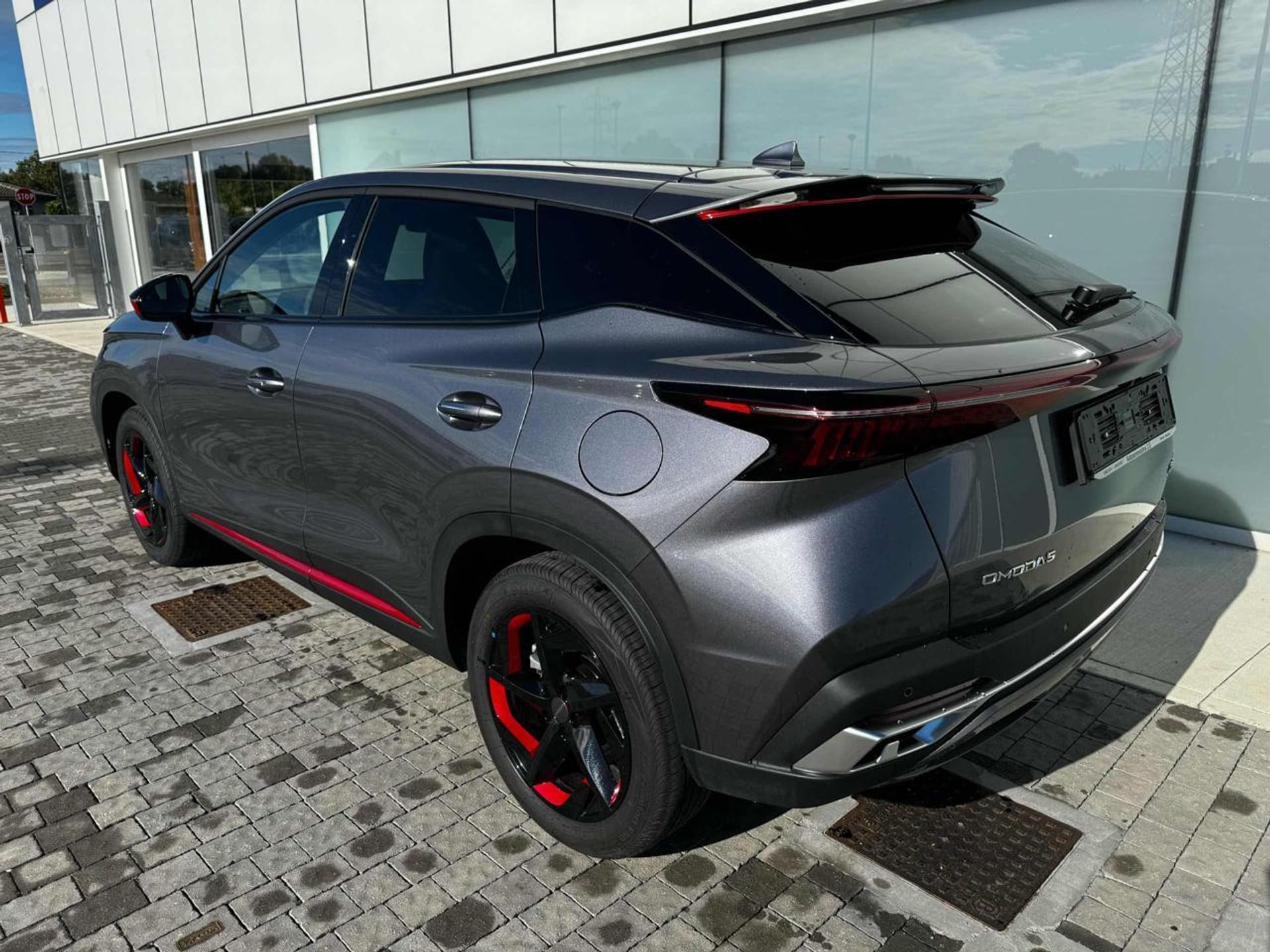 Omoda 5