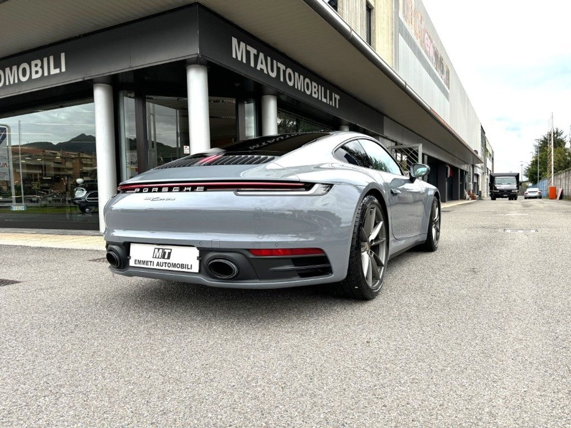 Porsche 911