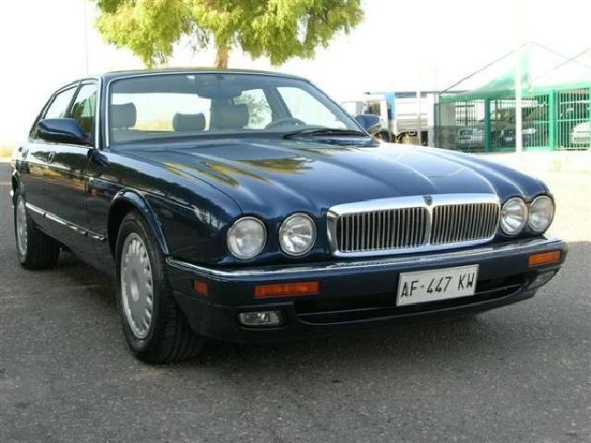 Jaguar XJ 4.0