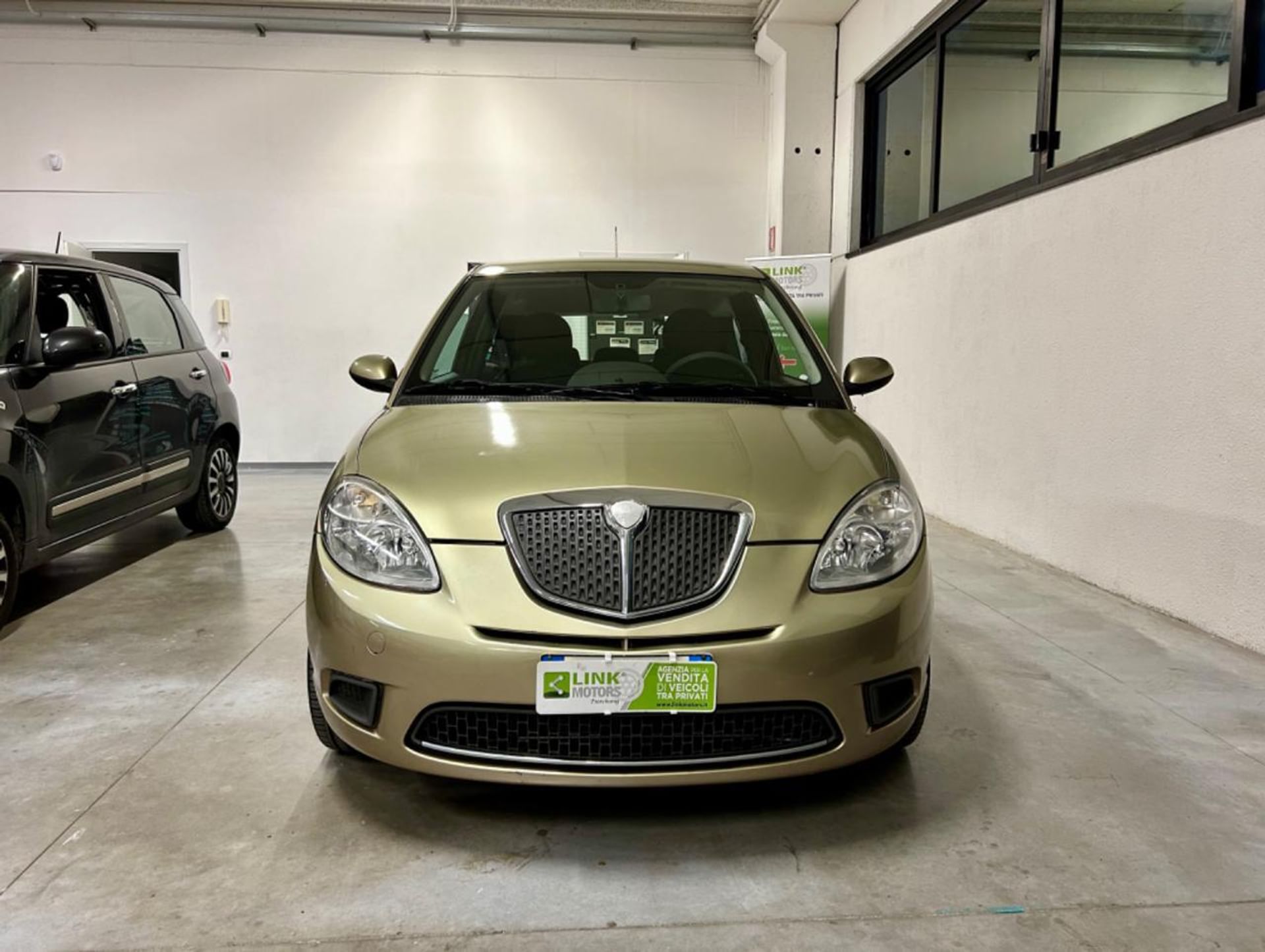 Lancia Ypsilon
