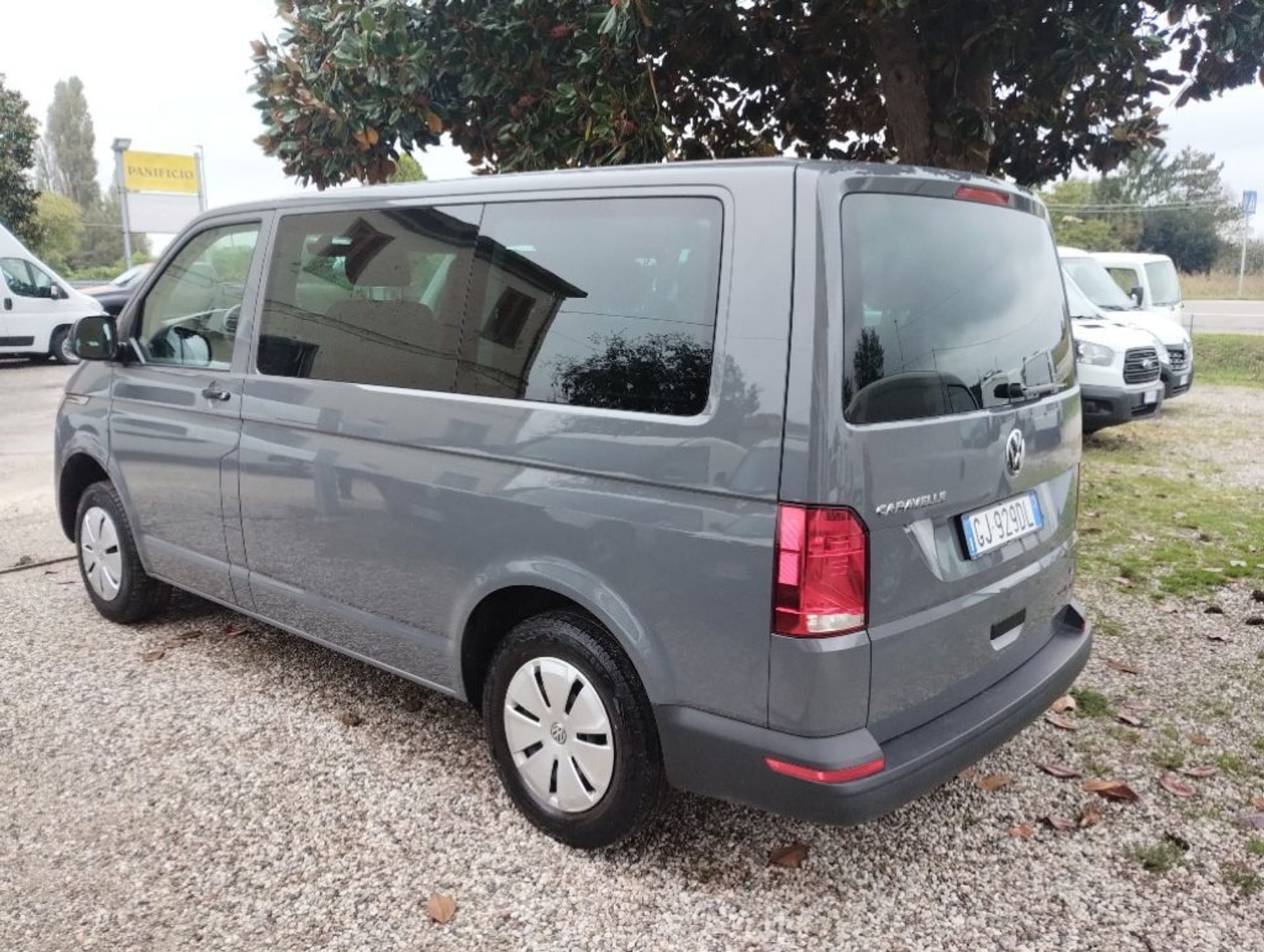 Volkswagen Caravelle