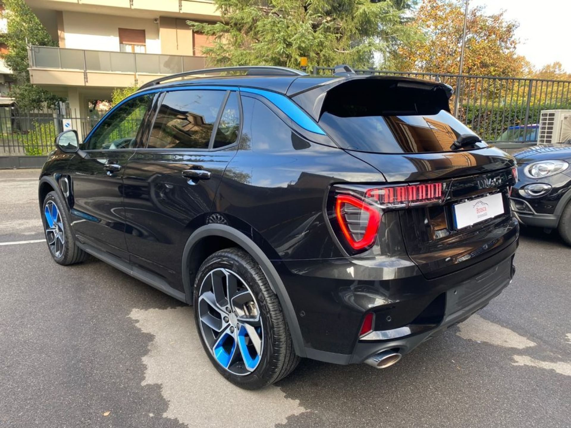 Lynk & Co 01