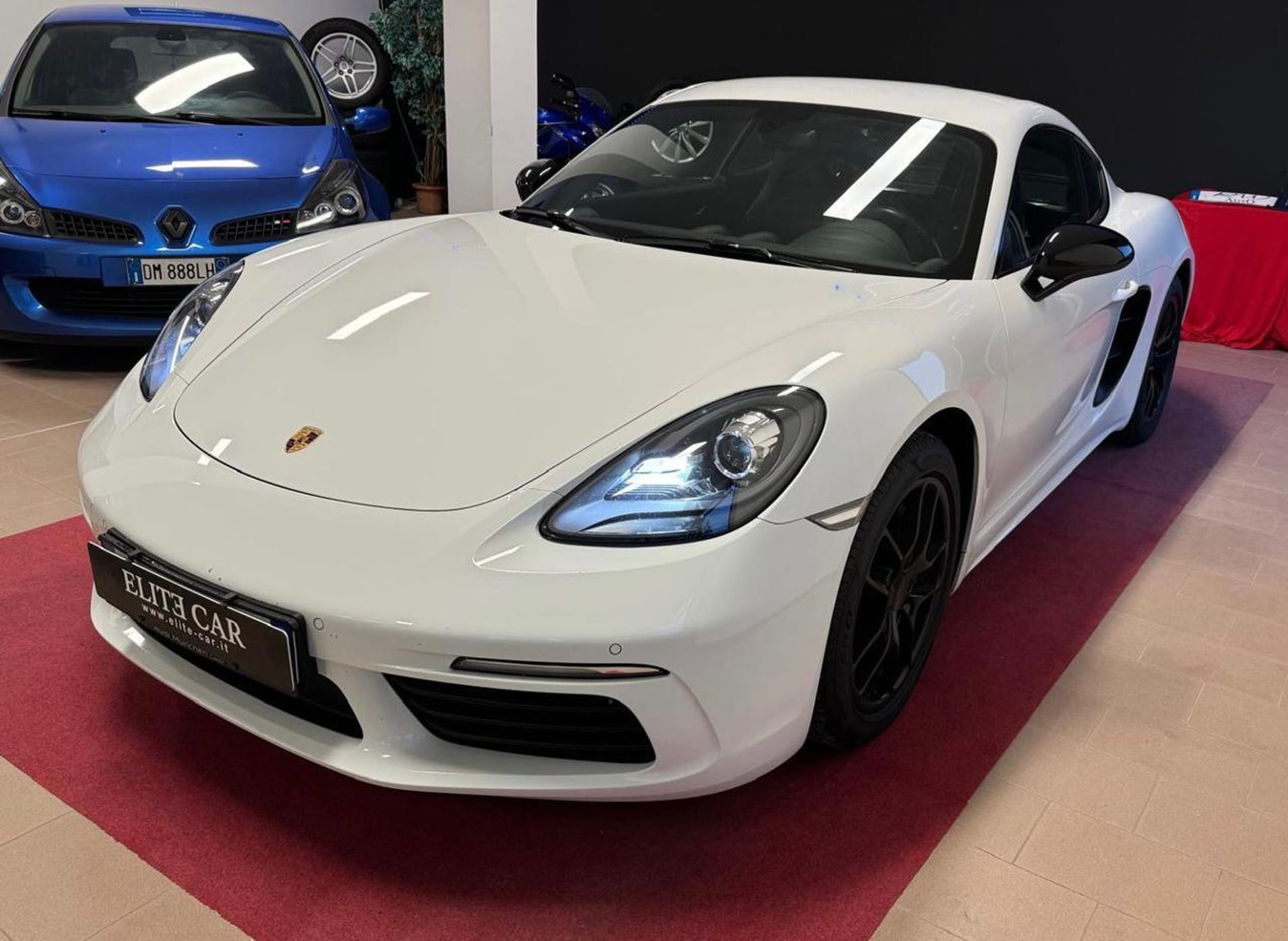 Porsche 718