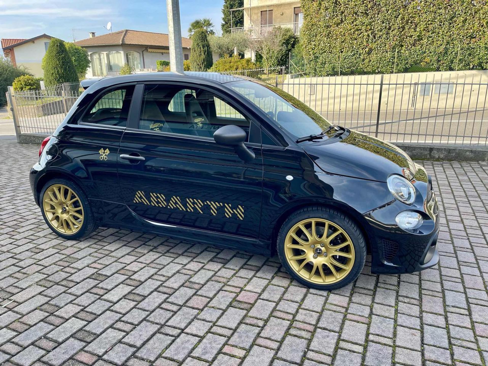 Abarth 695