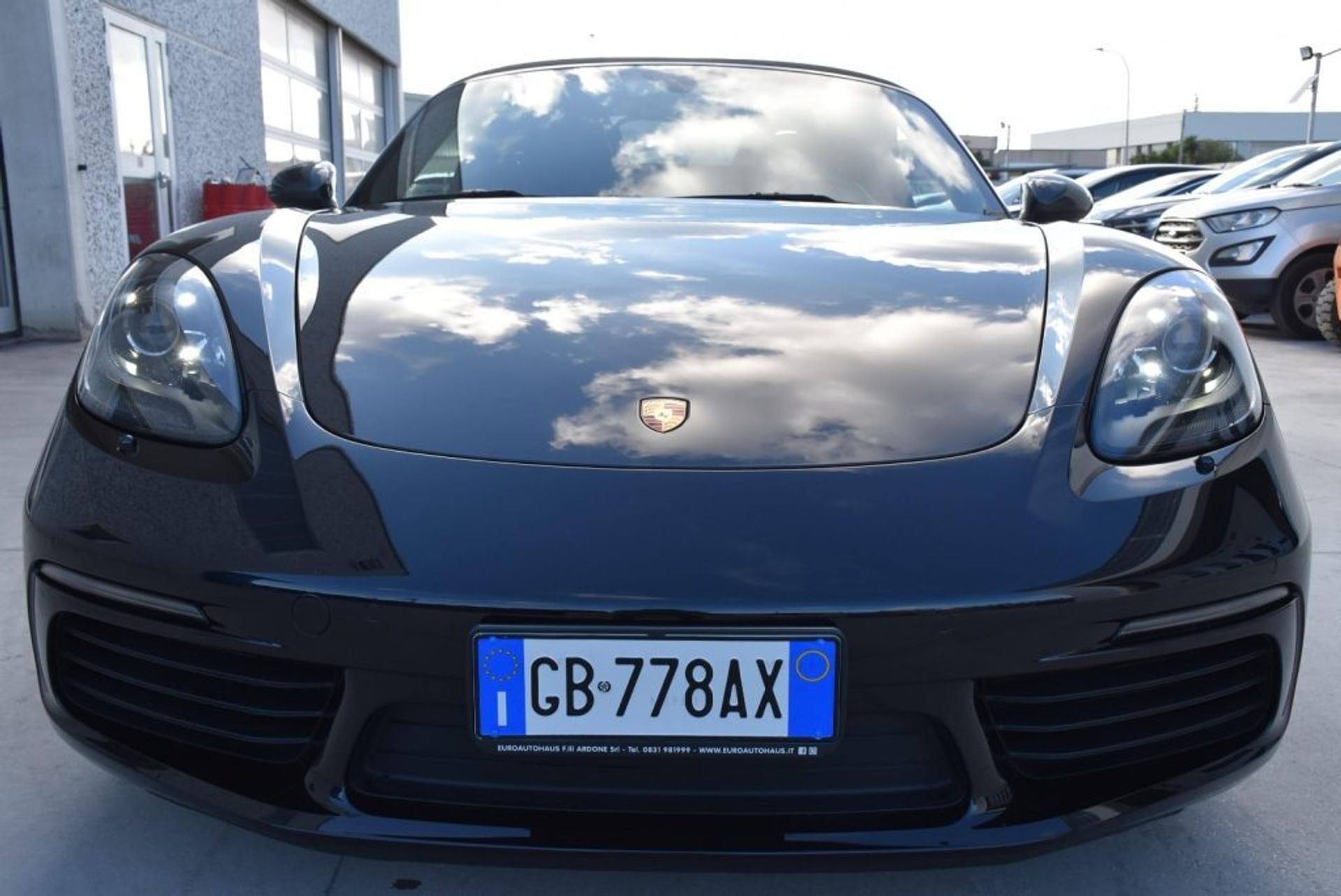 Porsche 718