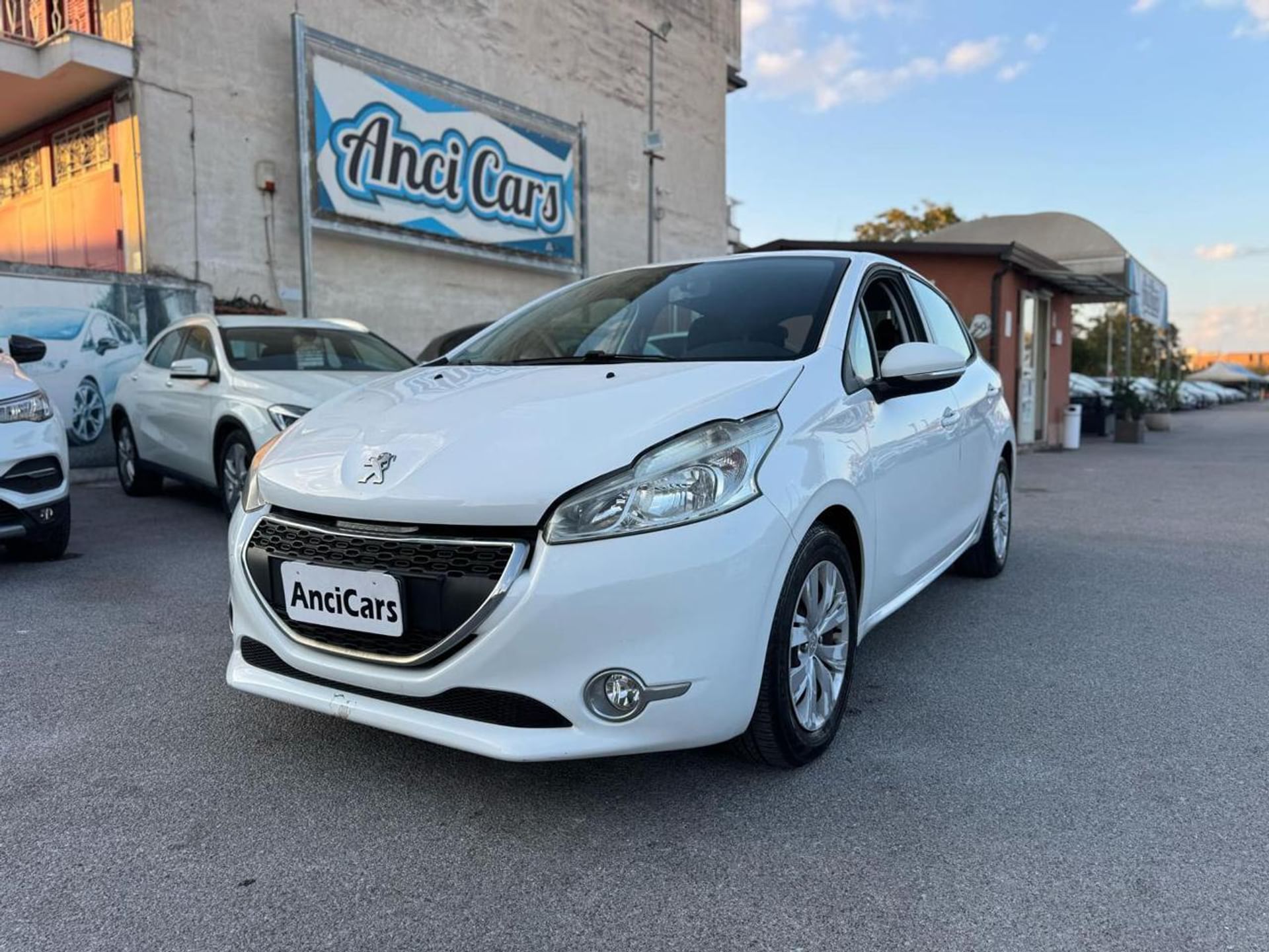Peugeot 208