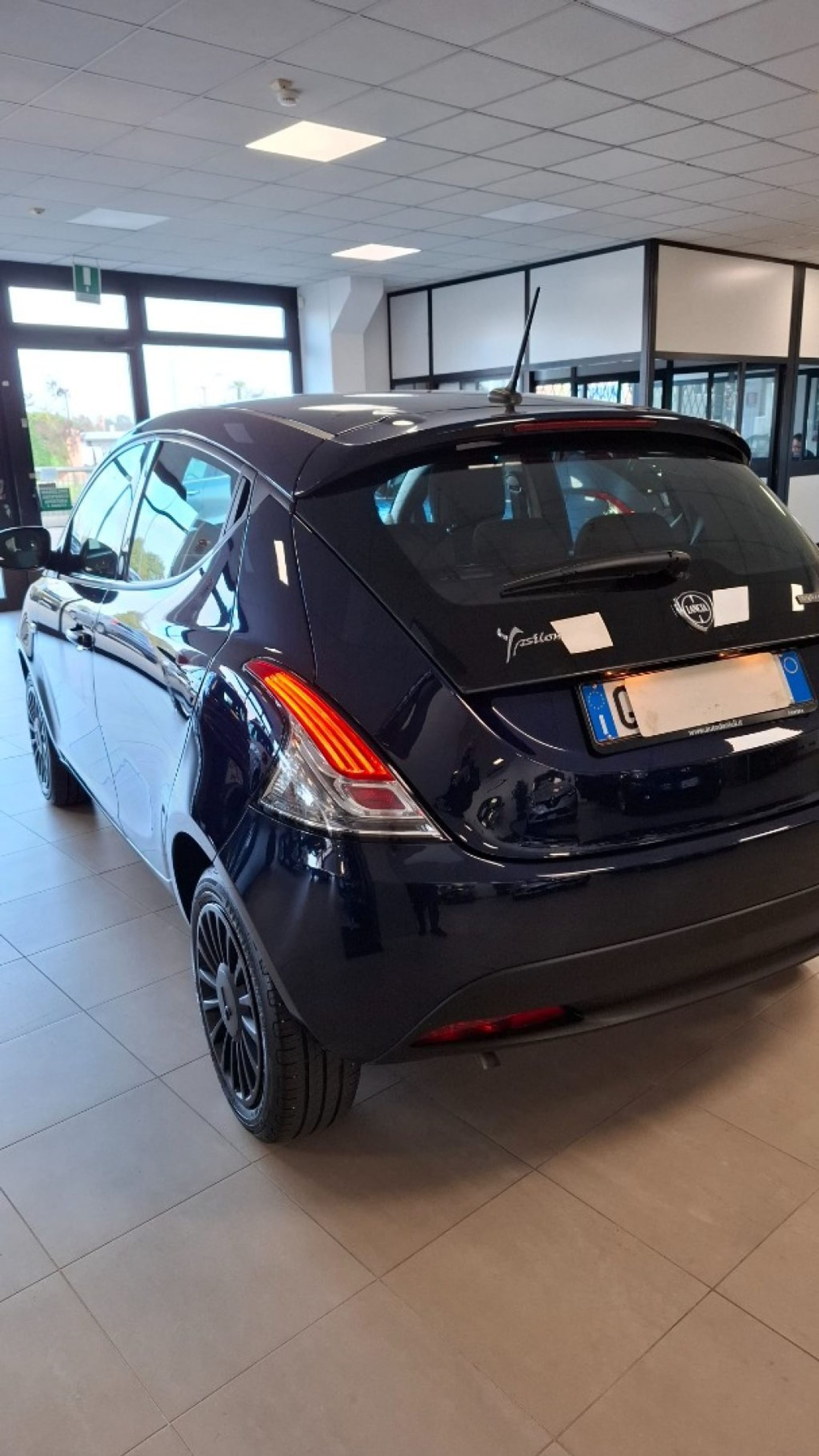 Lancia Ypsilon