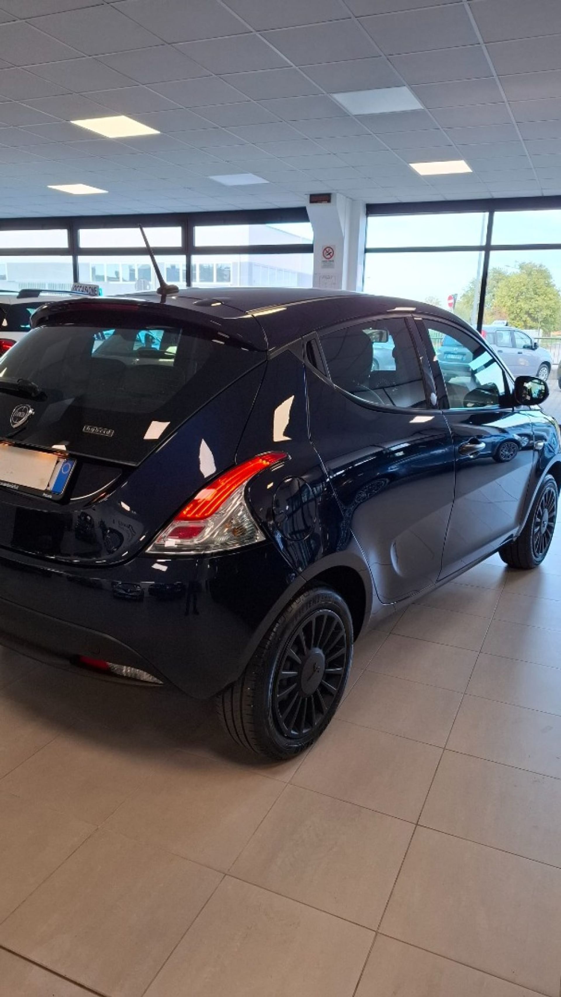 Lancia Ypsilon