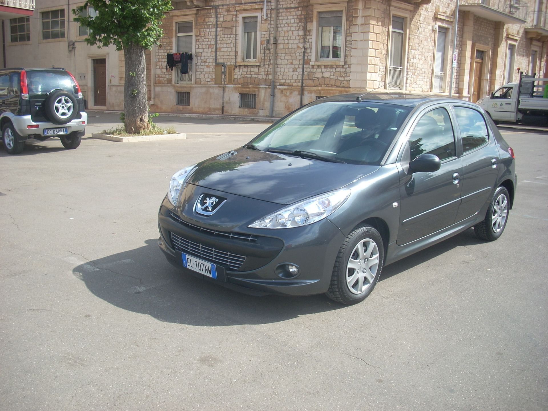 Peugeot 206
