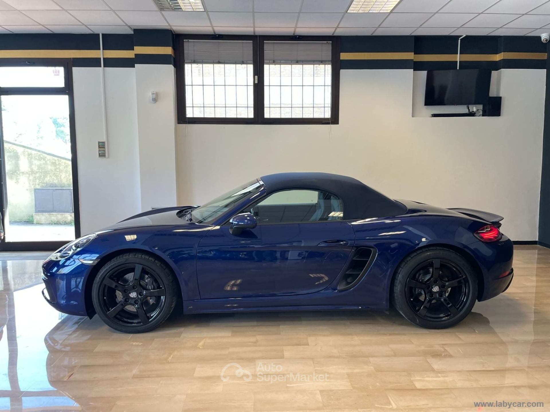 Porsche 718