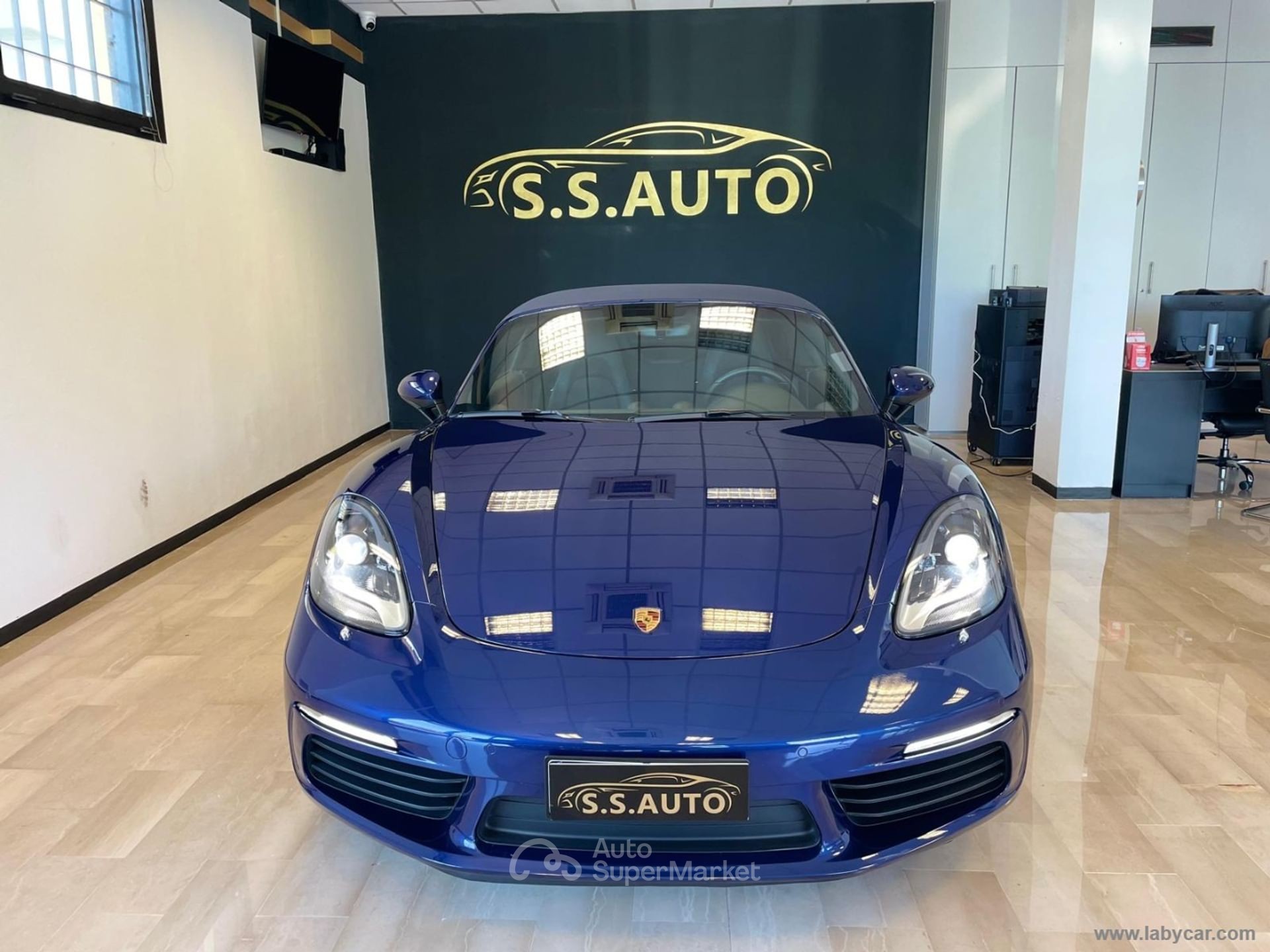 Porsche 718