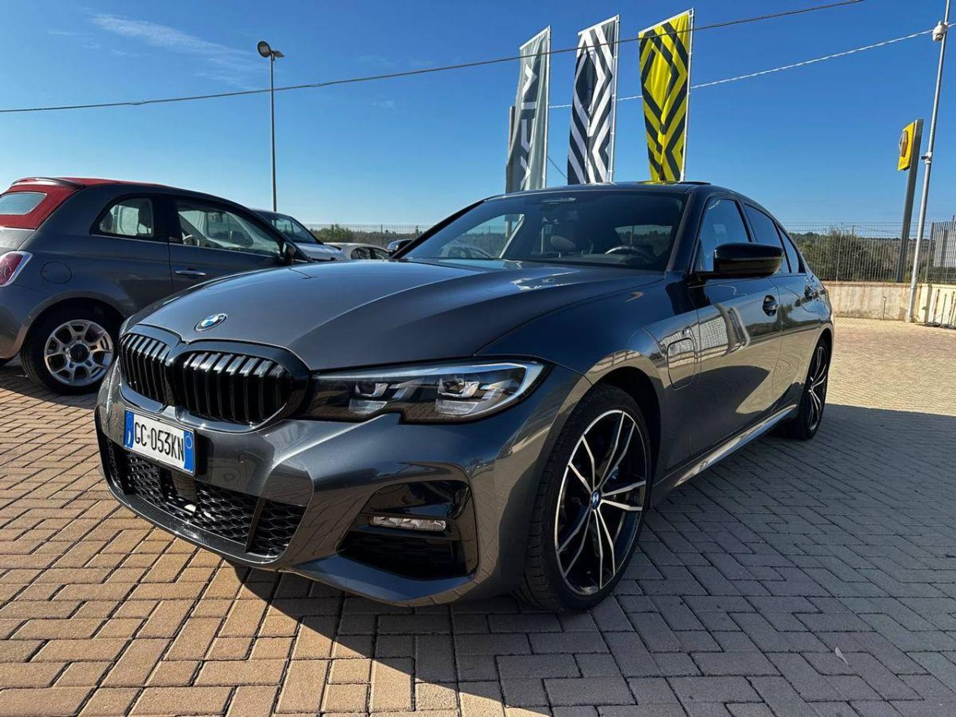 BMW Serie 3 330e 330e auto Usata Ibrida con 70.000 km a Alessano (LE ...