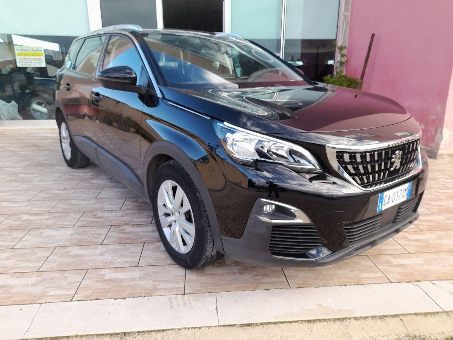 Peugeot 5008