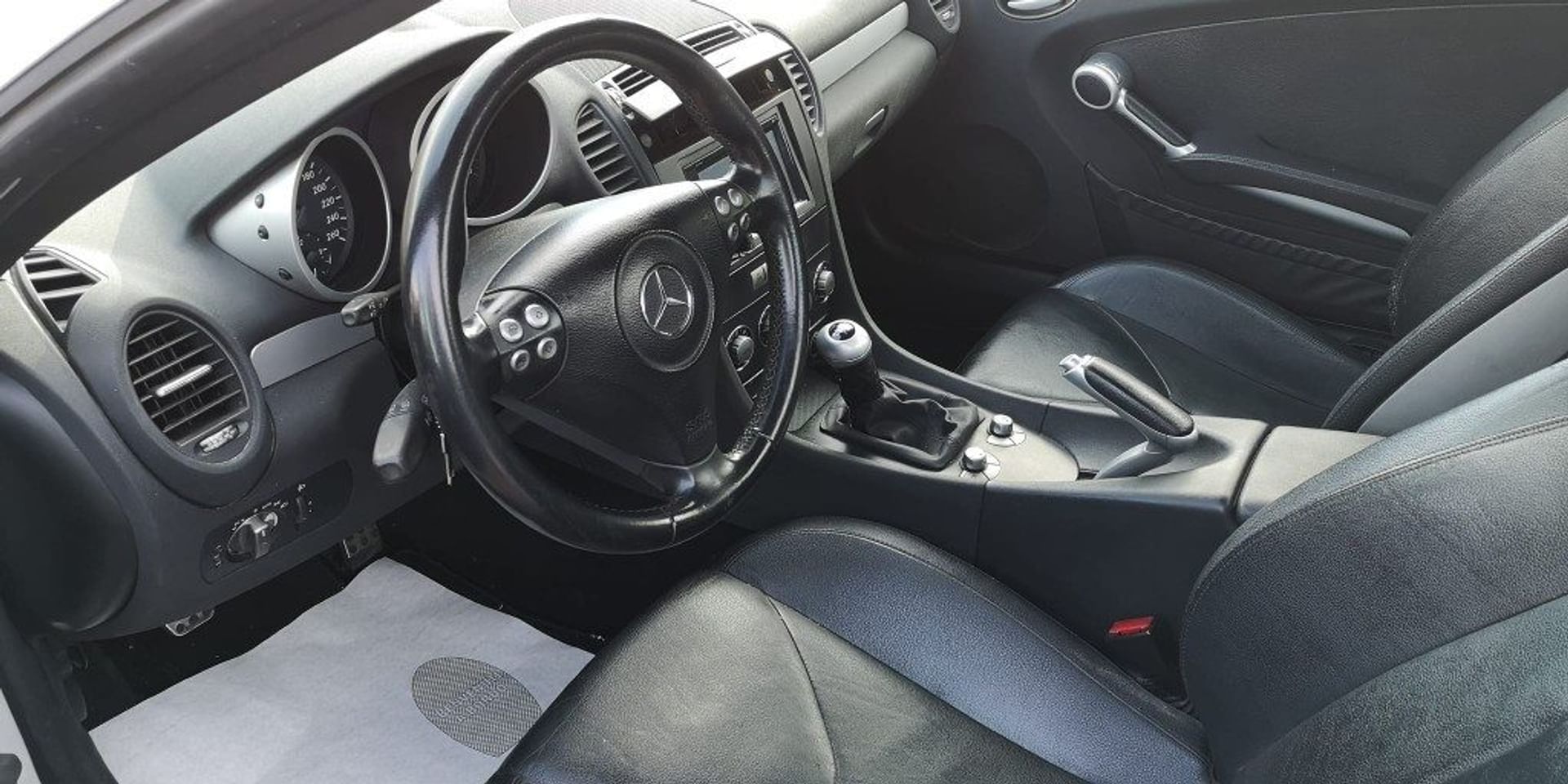 Mercedes-Benz SLK