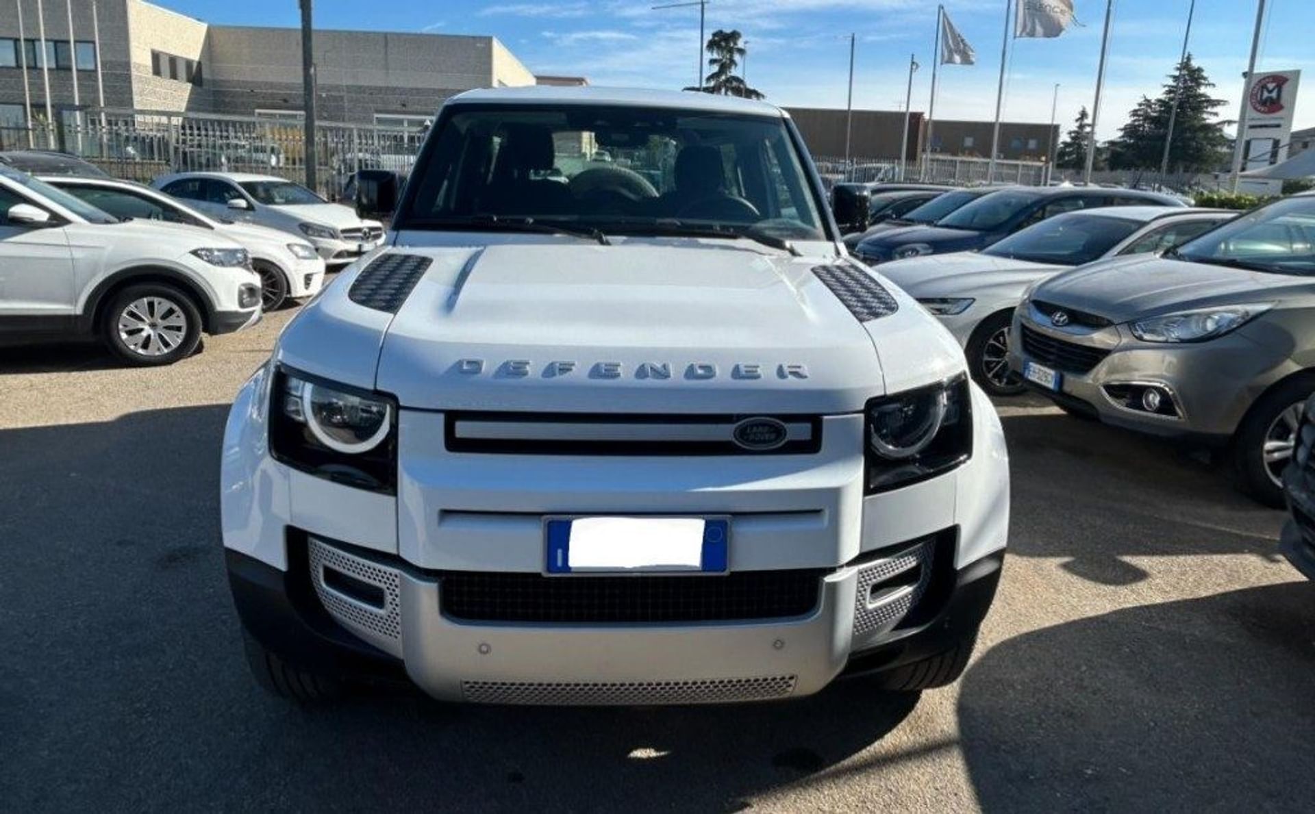 Land Rover Defender