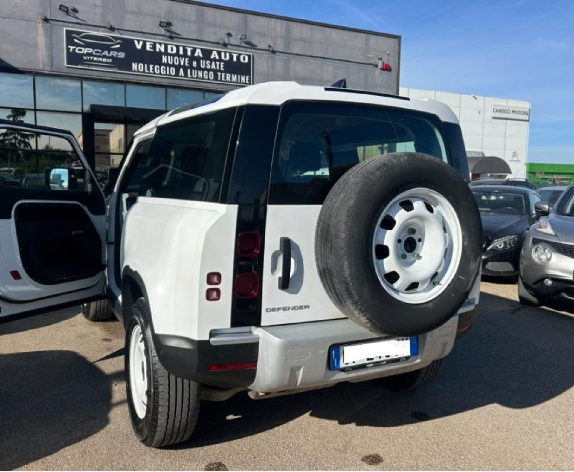 Land Rover Defender