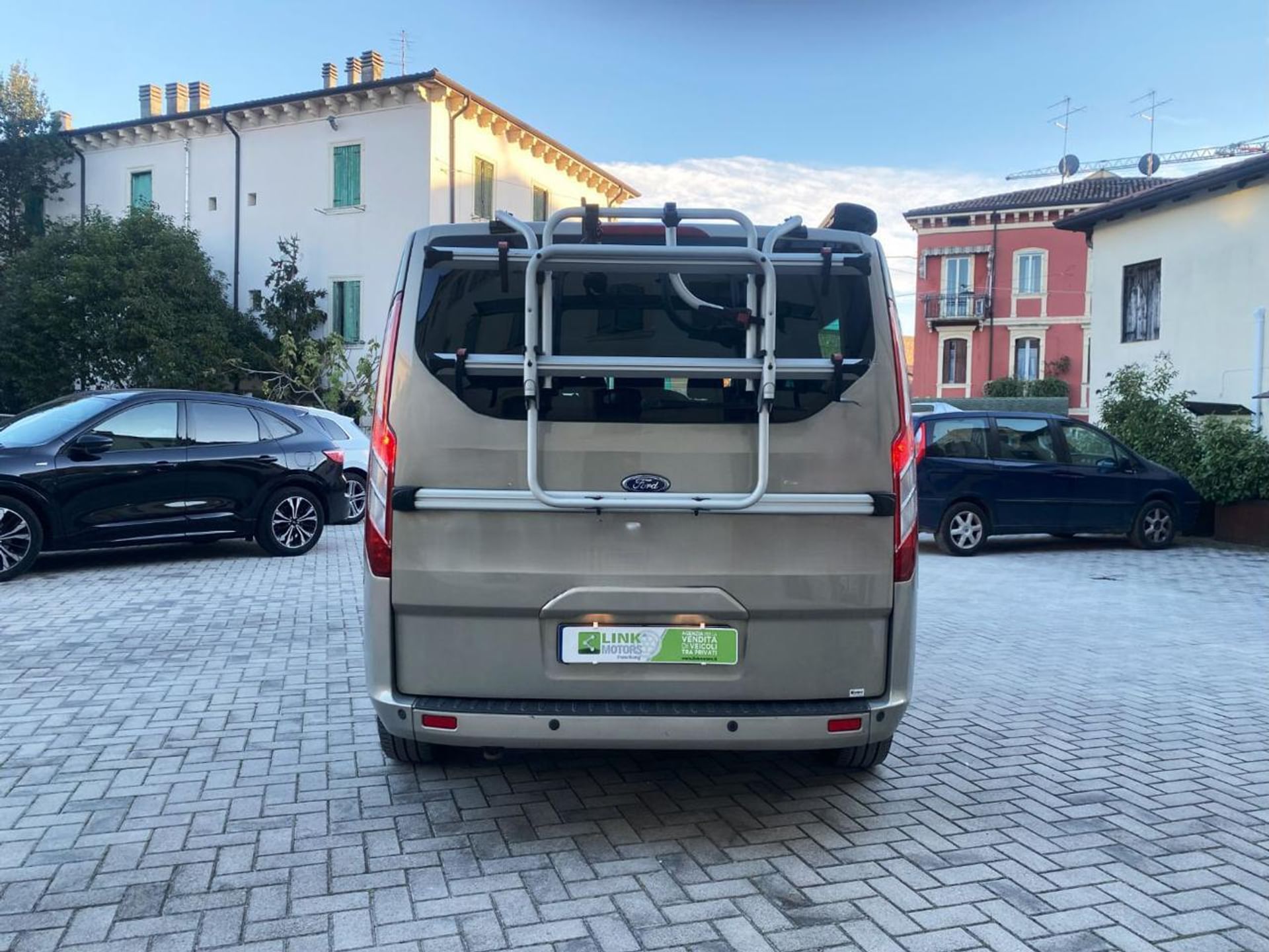 Ford Tourneo Custom