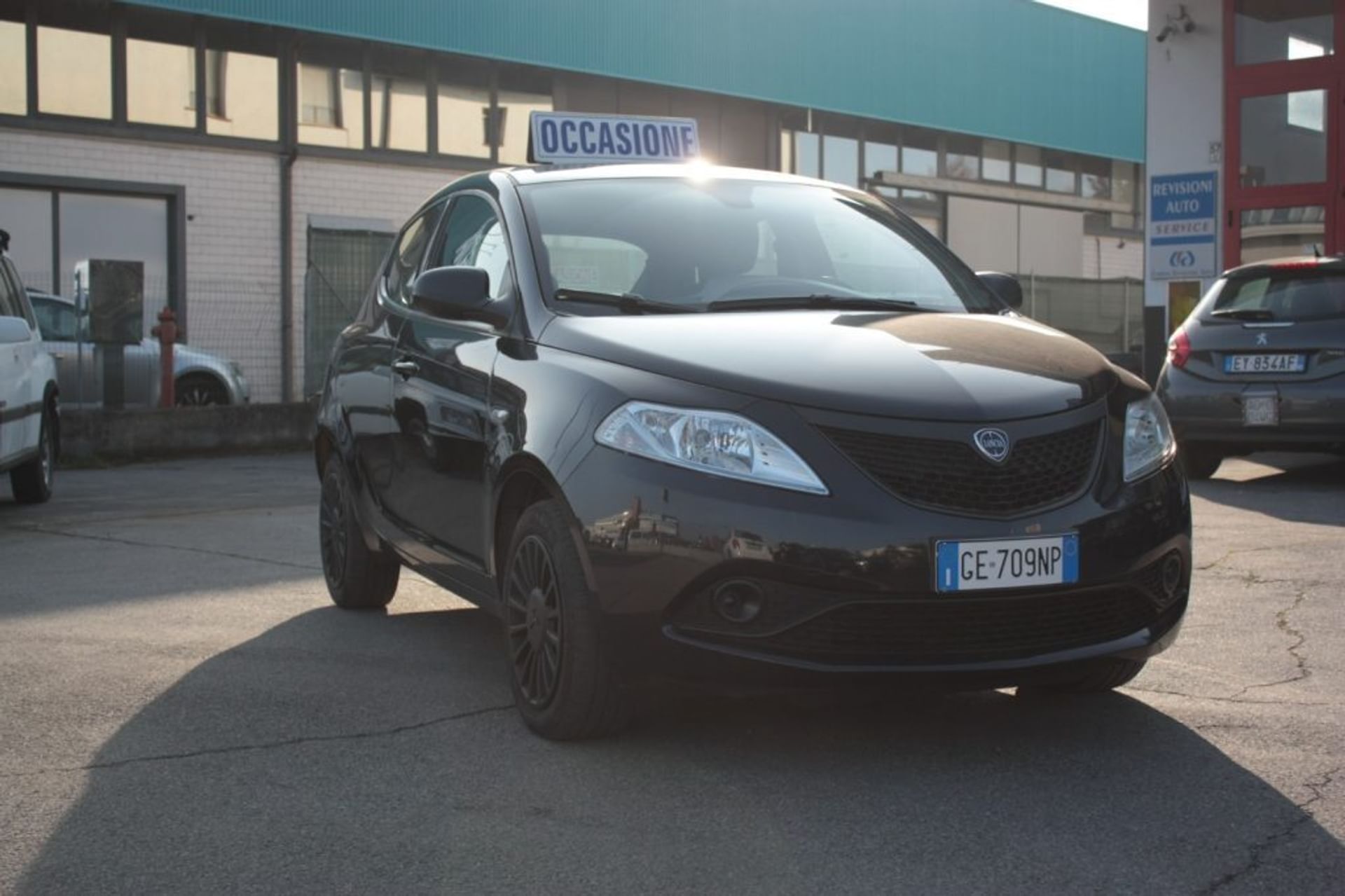 Lancia Ypsilon