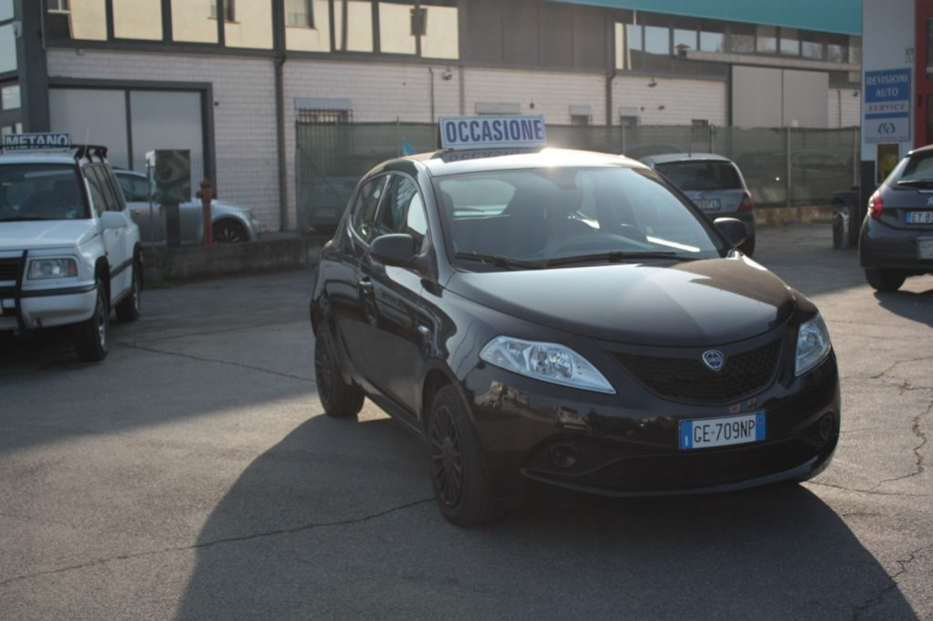Lancia Ypsilon