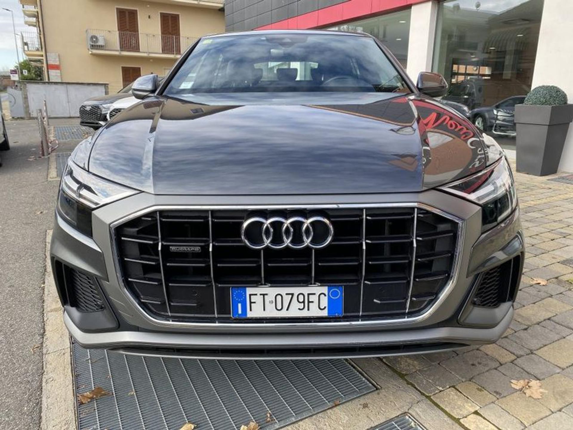 Audi Q8