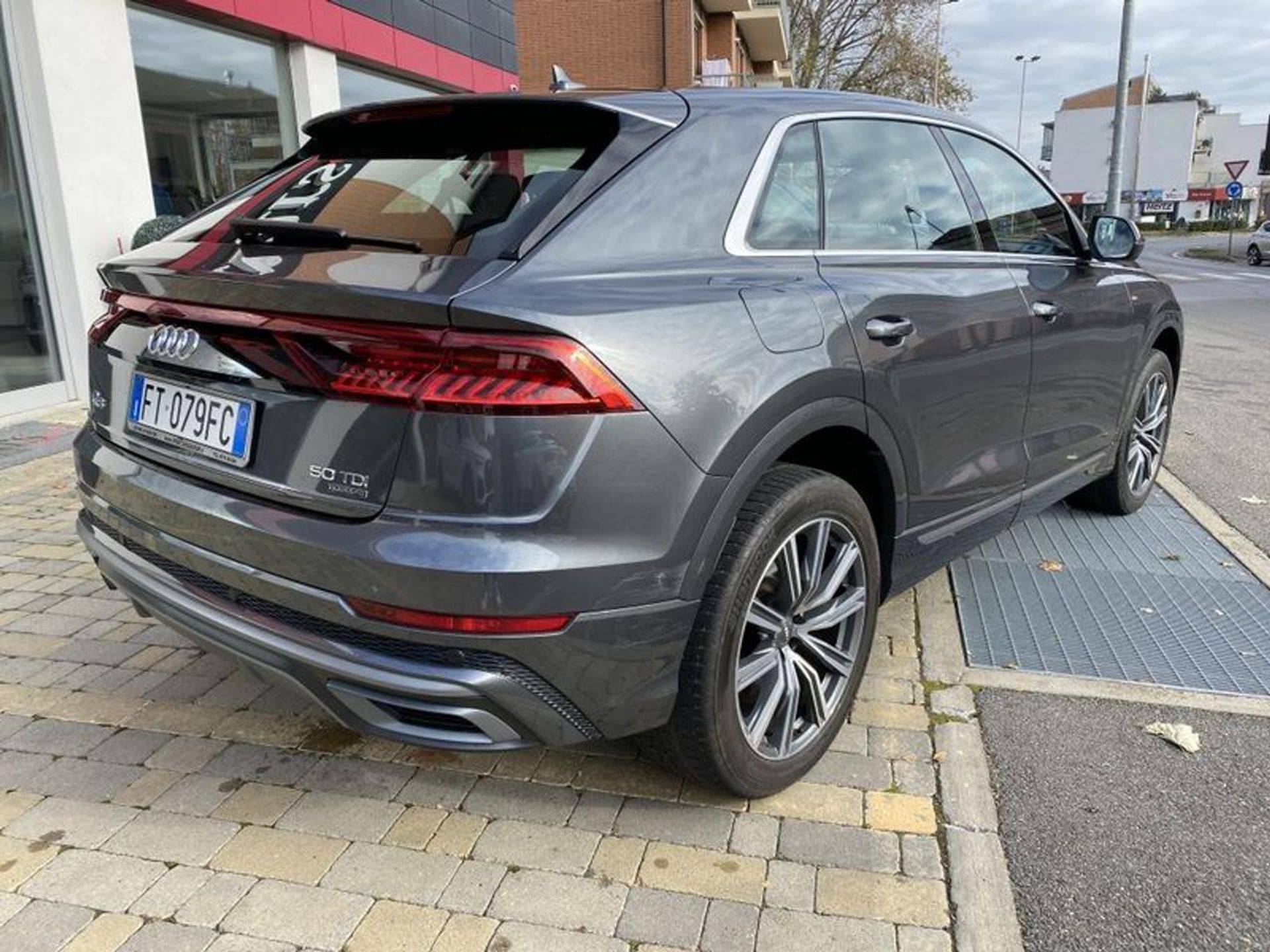 Audi Q8