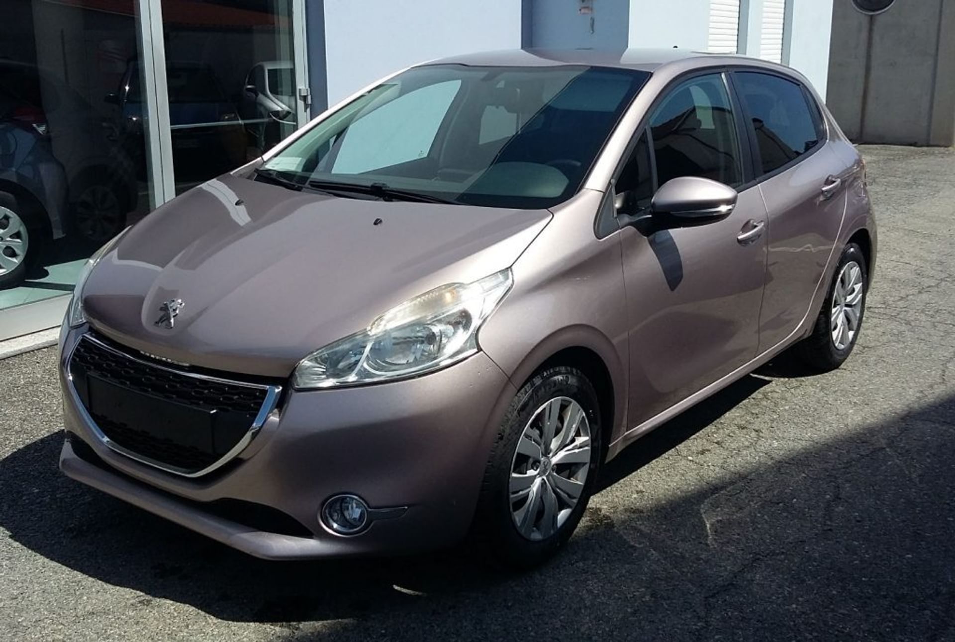 Peugeot 208 1.0 VTi 68 CV