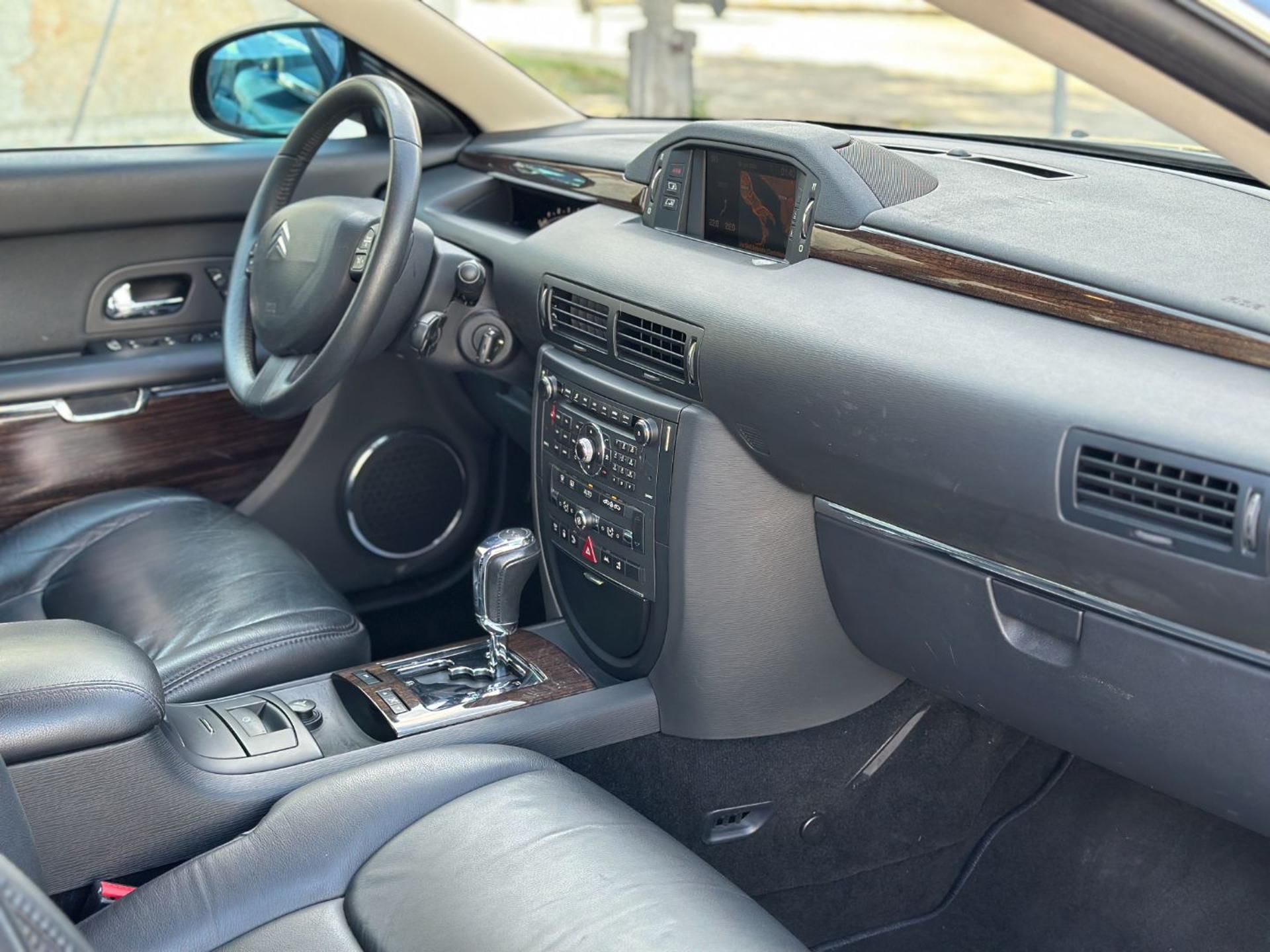 Citroen C6